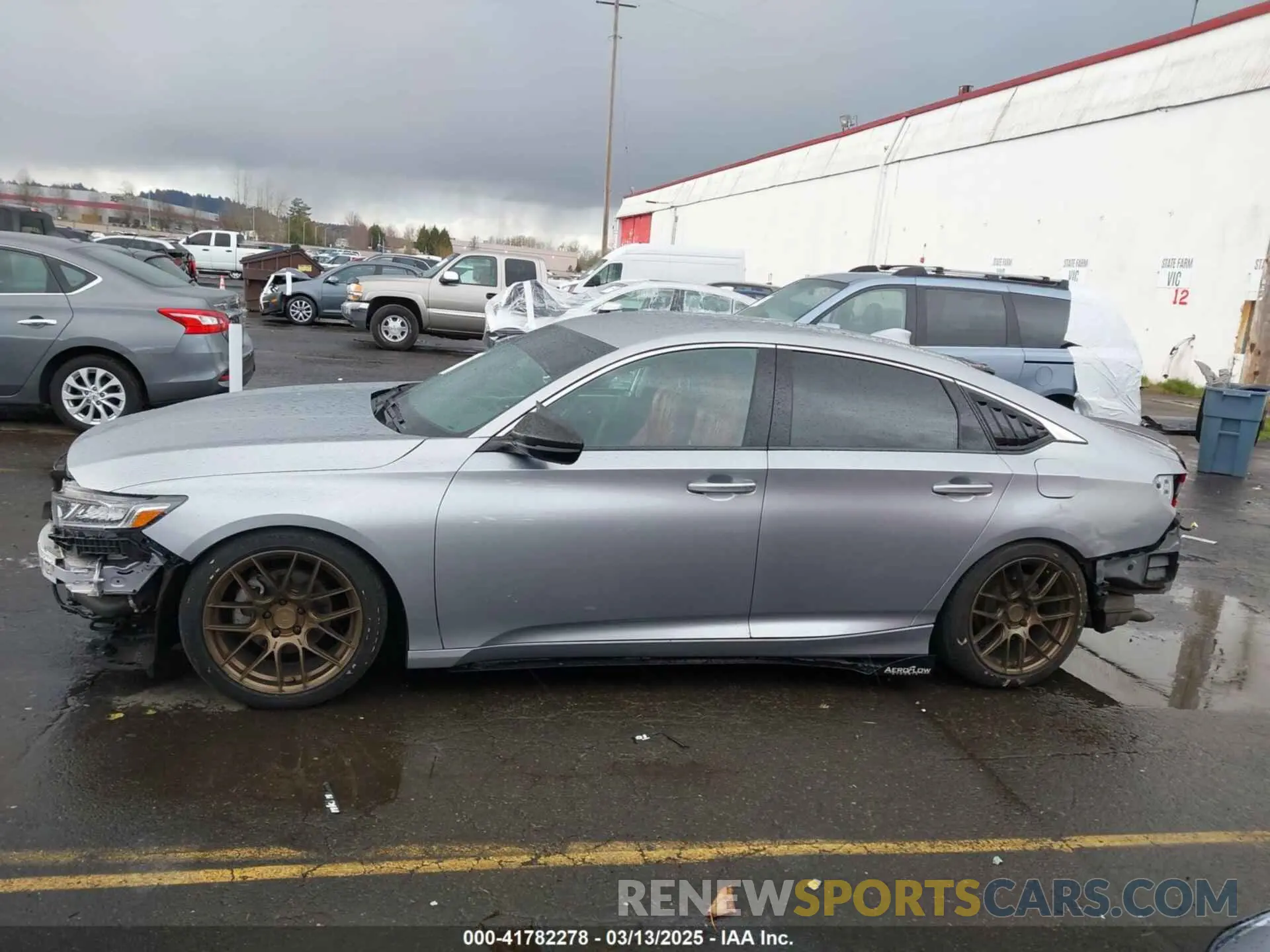 14 Photograph of a damaged car 1HGCV1F13LA027665 HONDA ACCORD 2020