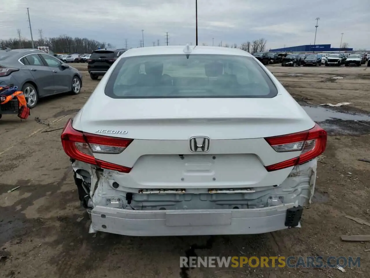 6 Photograph of a damaged car 1HGCV1F13LA073576 HONDA ACCORD 2020