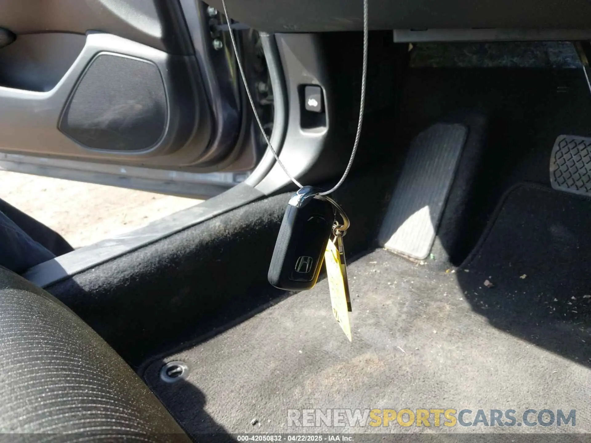 11 Photograph of a damaged car 1HGCV1F13LA108570 HONDA ACCORD 2020