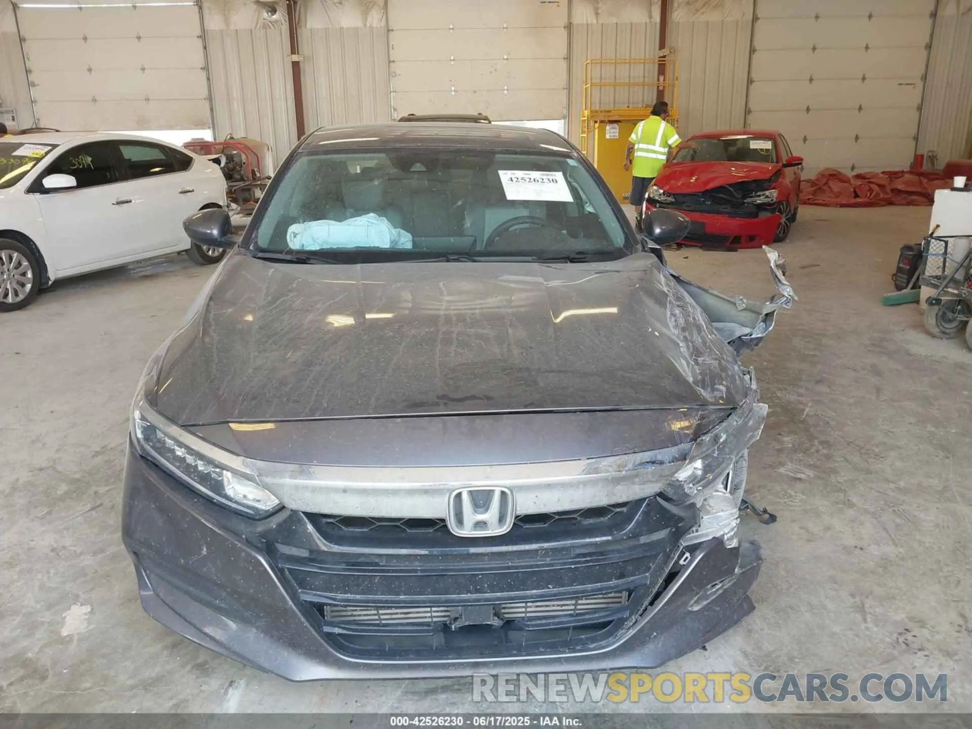 12 Фотография поврежденного автомобиля 1HGCV1F15LA101961 HONDA ACCORD 2020