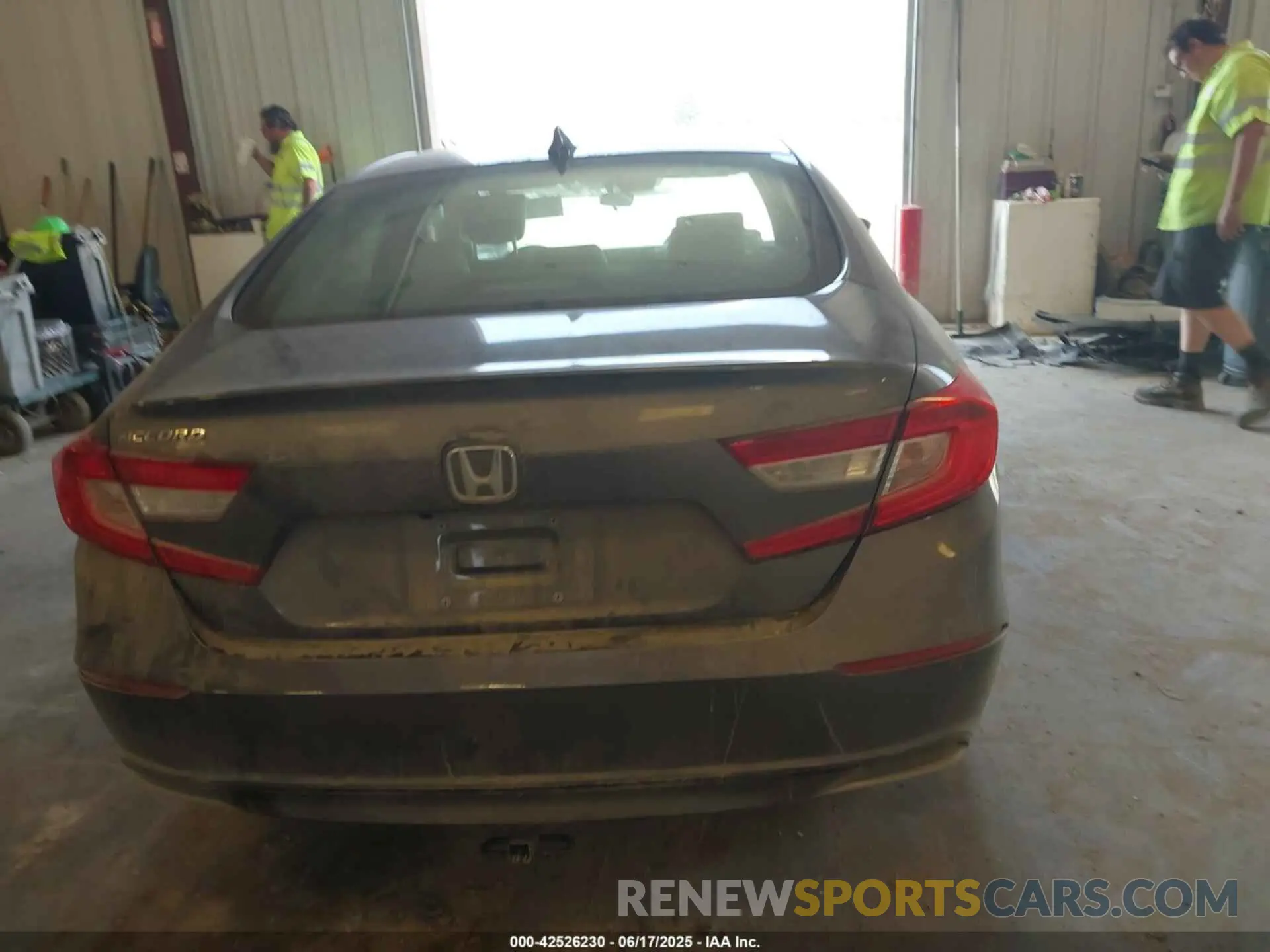 16 Фотография поврежденного автомобиля 1HGCV1F15LA101961 HONDA ACCORD 2020