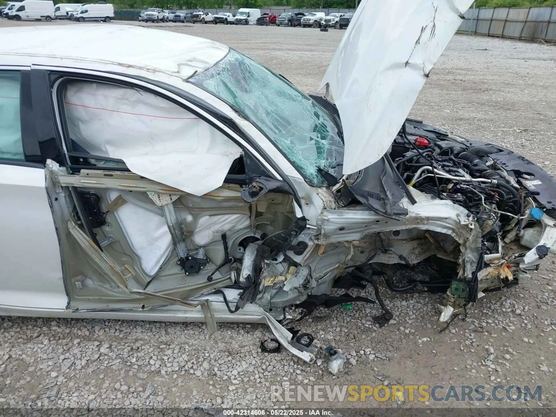 6 Photograph of a damaged car 1HGCV1F16LA006731 HONDA ACCORD 2020