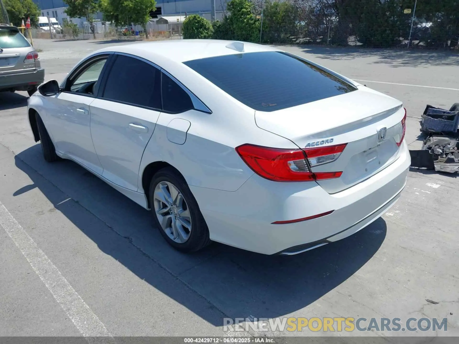 3 Photograph of a damaged car 1HGCV1F16LA070669 HONDA ACCORD 2020