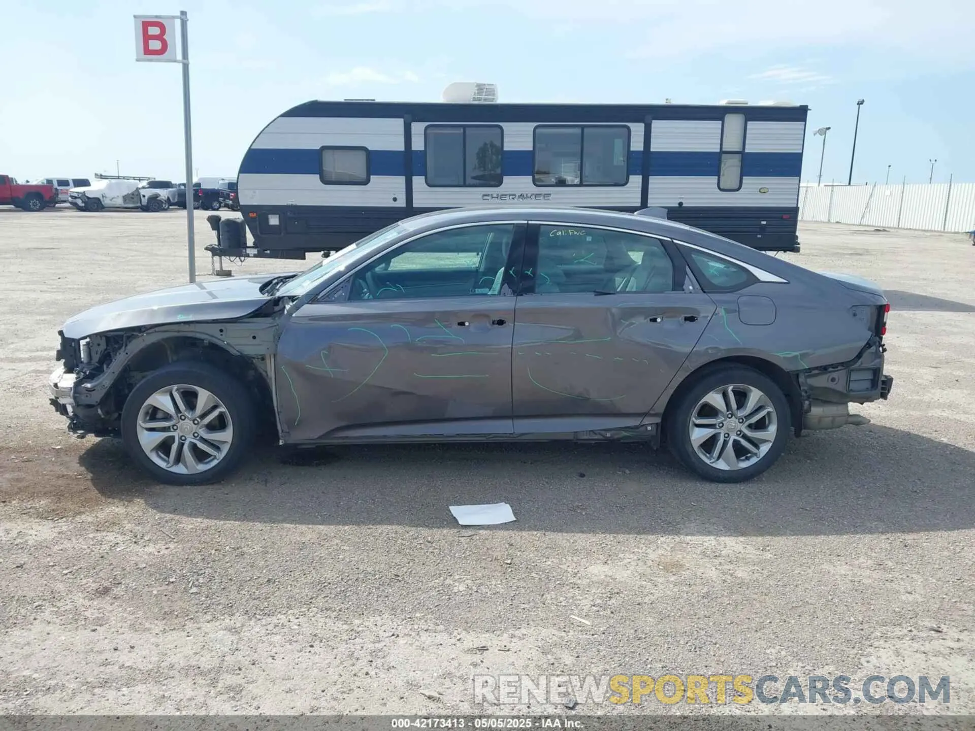 15 Photograph of a damaged car 1HGCV1F17LA084872 HONDA ACCORD 2020