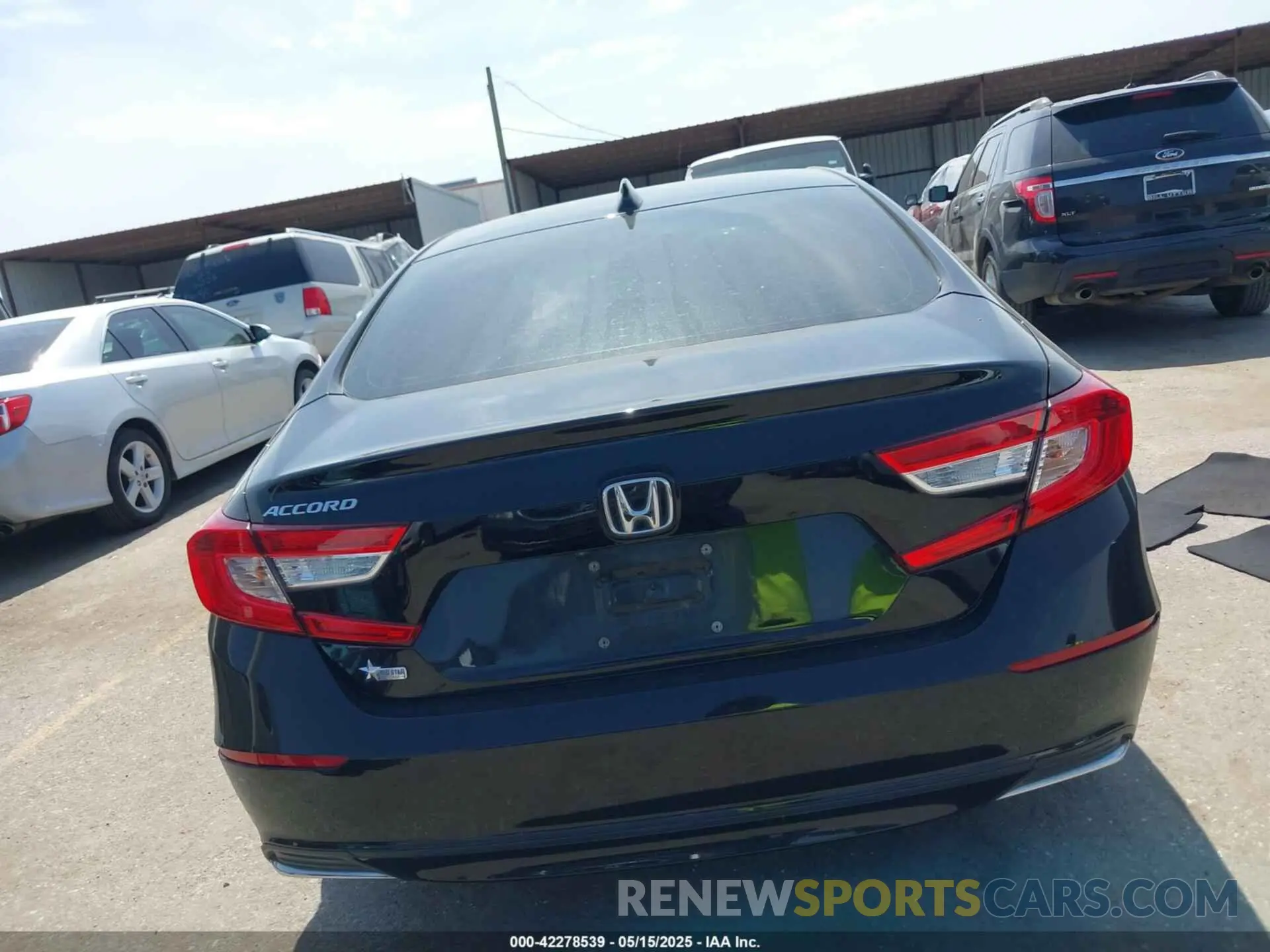 16 Photograph of a damaged car 1HGCV1F17LA141118 HONDA ACCORD 2020