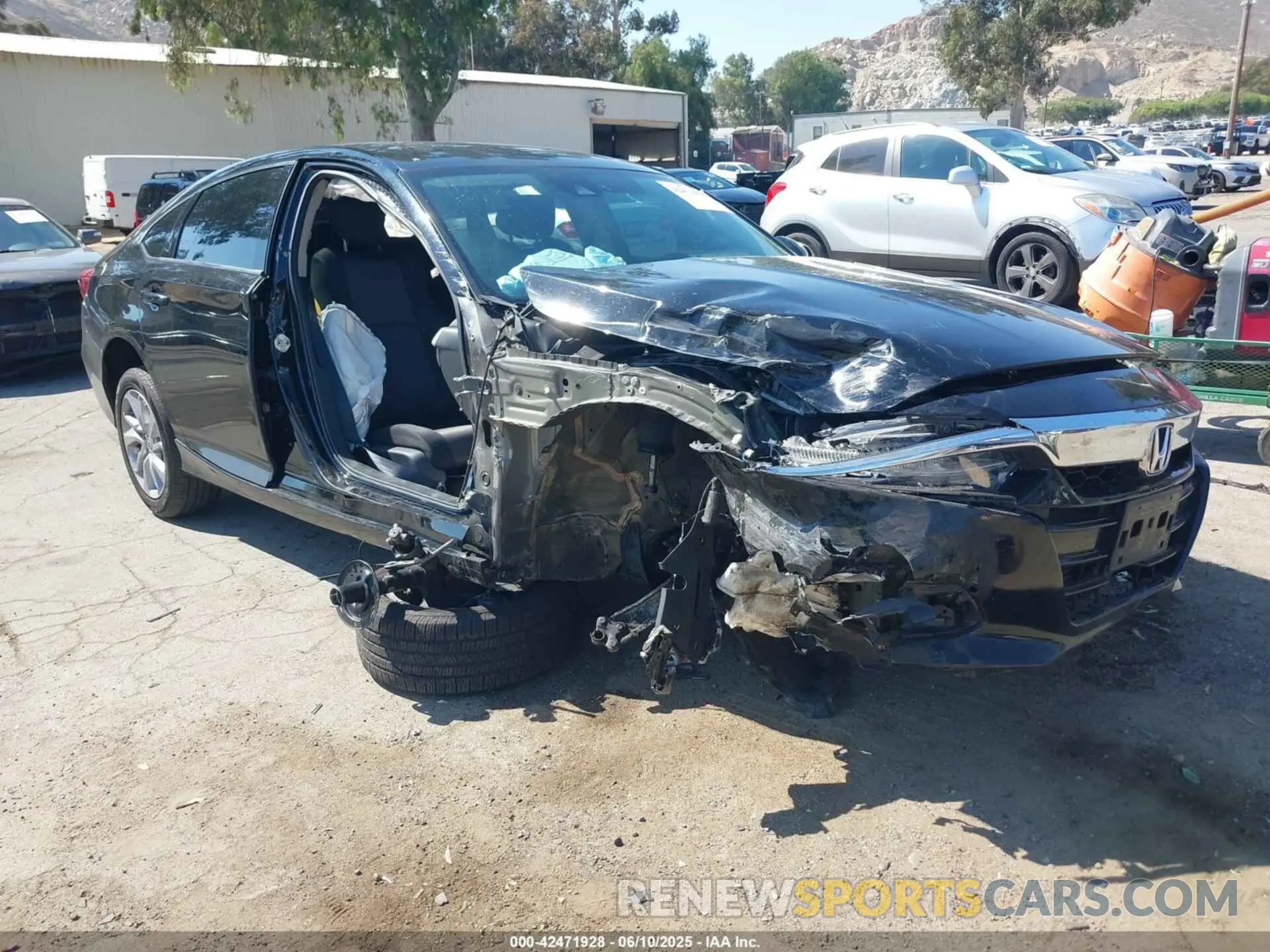 1 Photograph of a damaged car 1HGCV1F18LA094729 HONDA ACCORD 2020