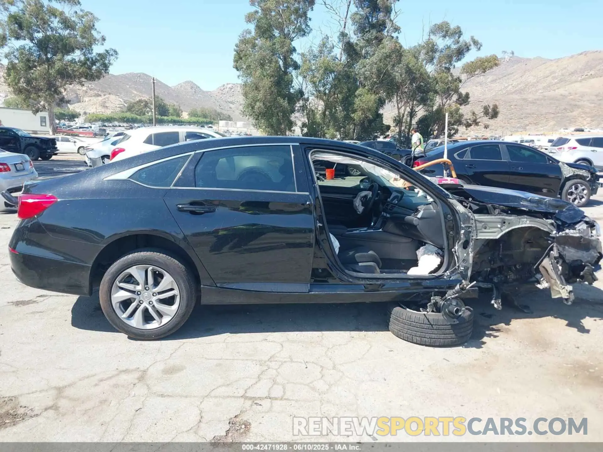 13 Photograph of a damaged car 1HGCV1F18LA094729 HONDA ACCORD 2020