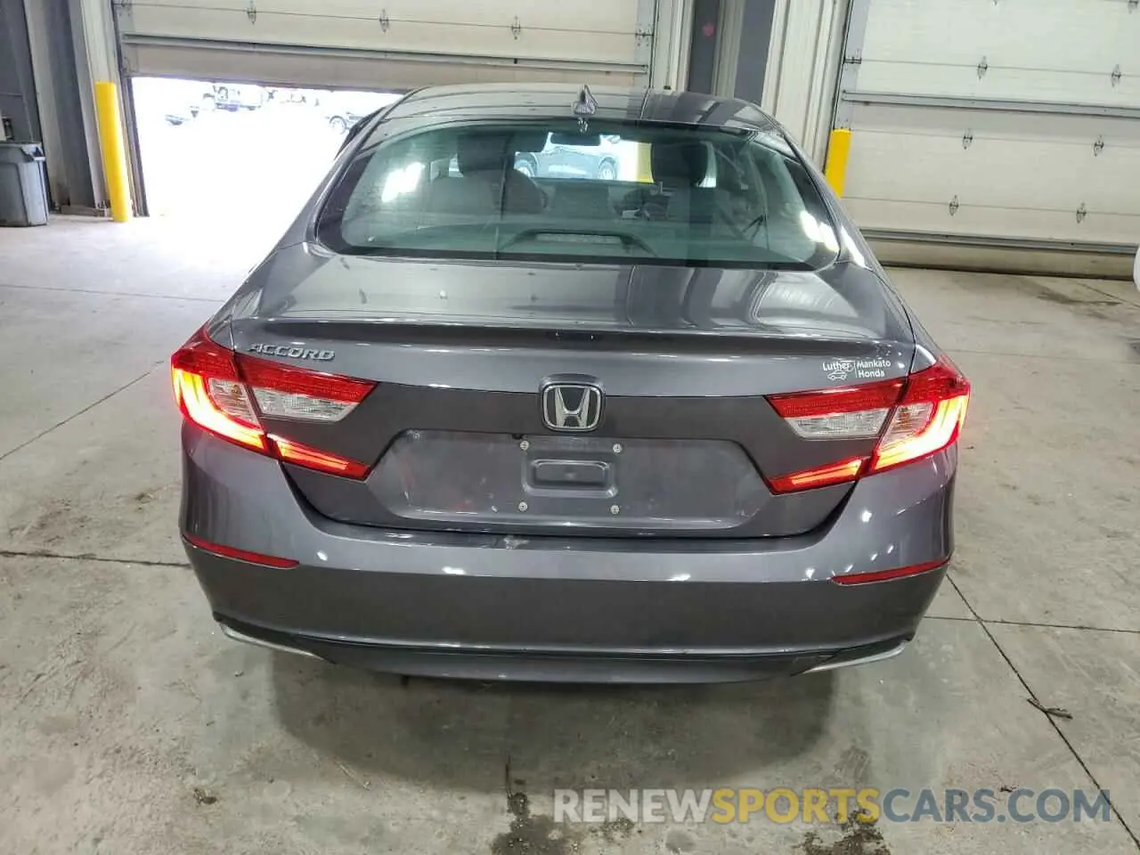 6 Фотография поврежденного автомобиля 1HGCV1F18LA125946 HONDA ACCORD 2020