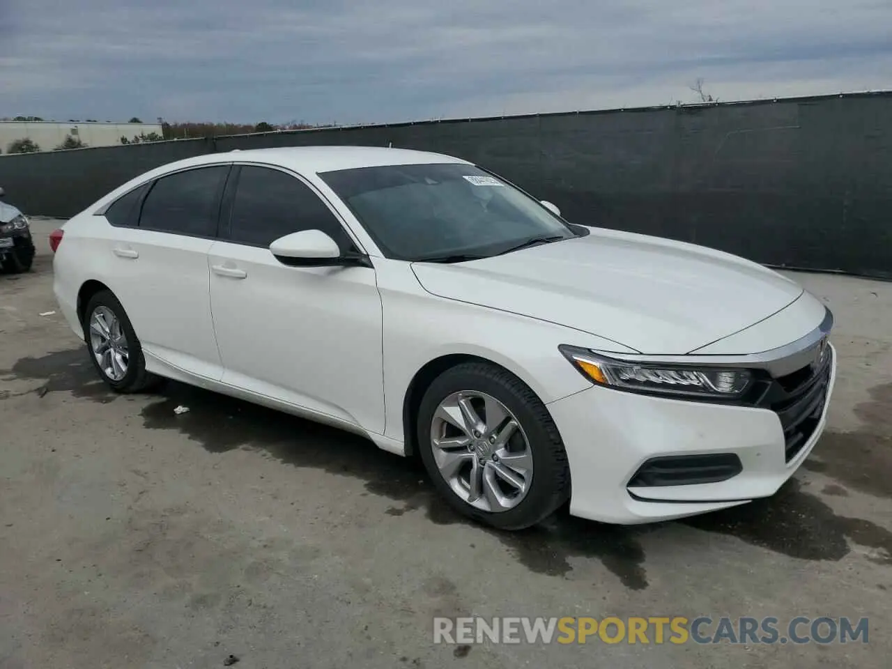 4 Фотография поврежденного автомобиля 1HGCV1F18LA130483 HONDA ACCORD 2020