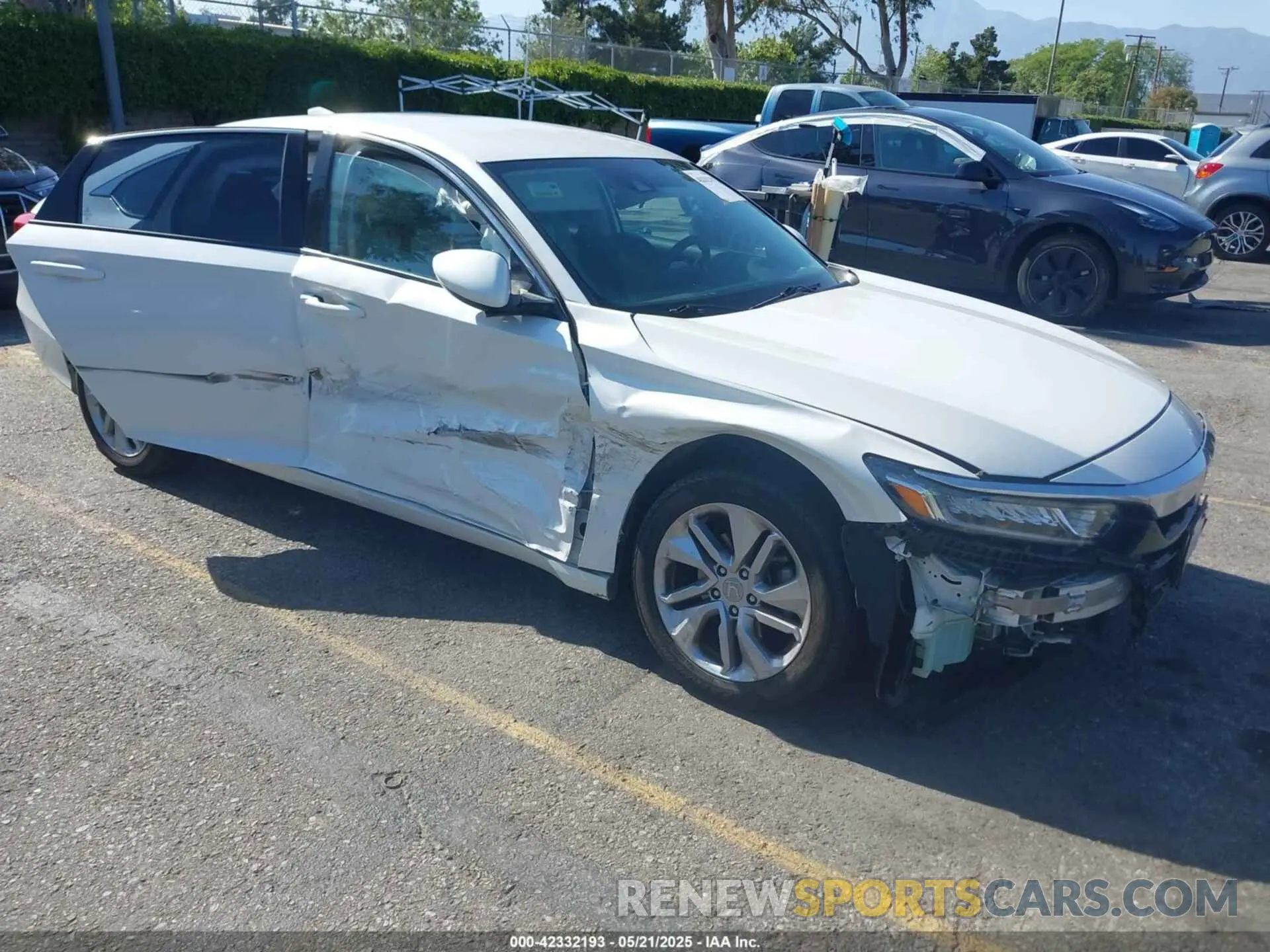 1 Photograph of a damaged car 1HGCV1F19LA020378 HONDA ACCORD 2020