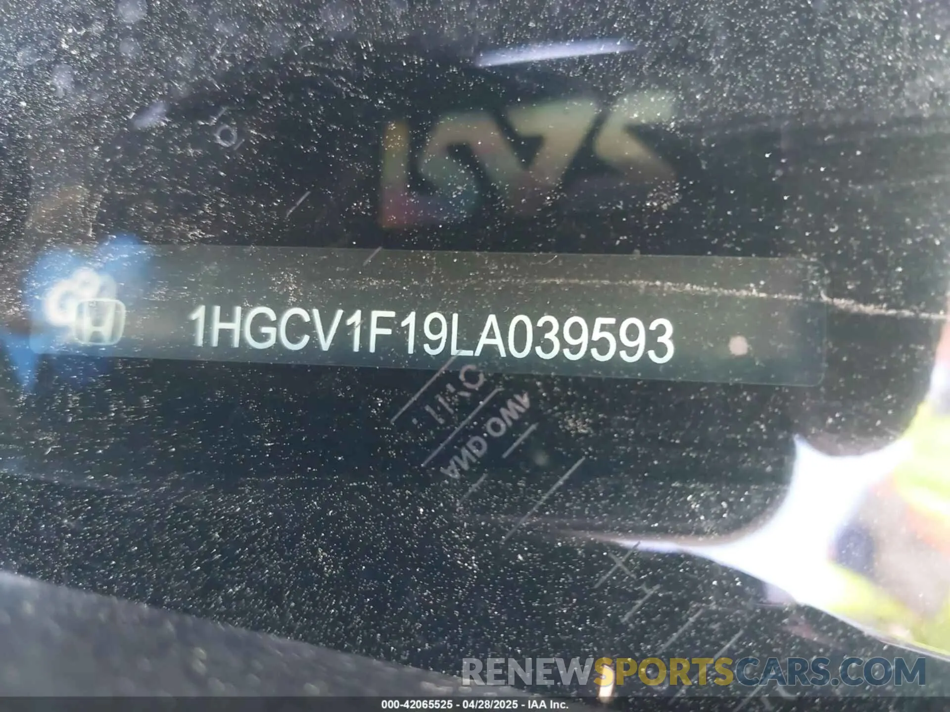 18 Photograph of a damaged car 1HGCV1F19LA039593 HONDA ACCORD 2020