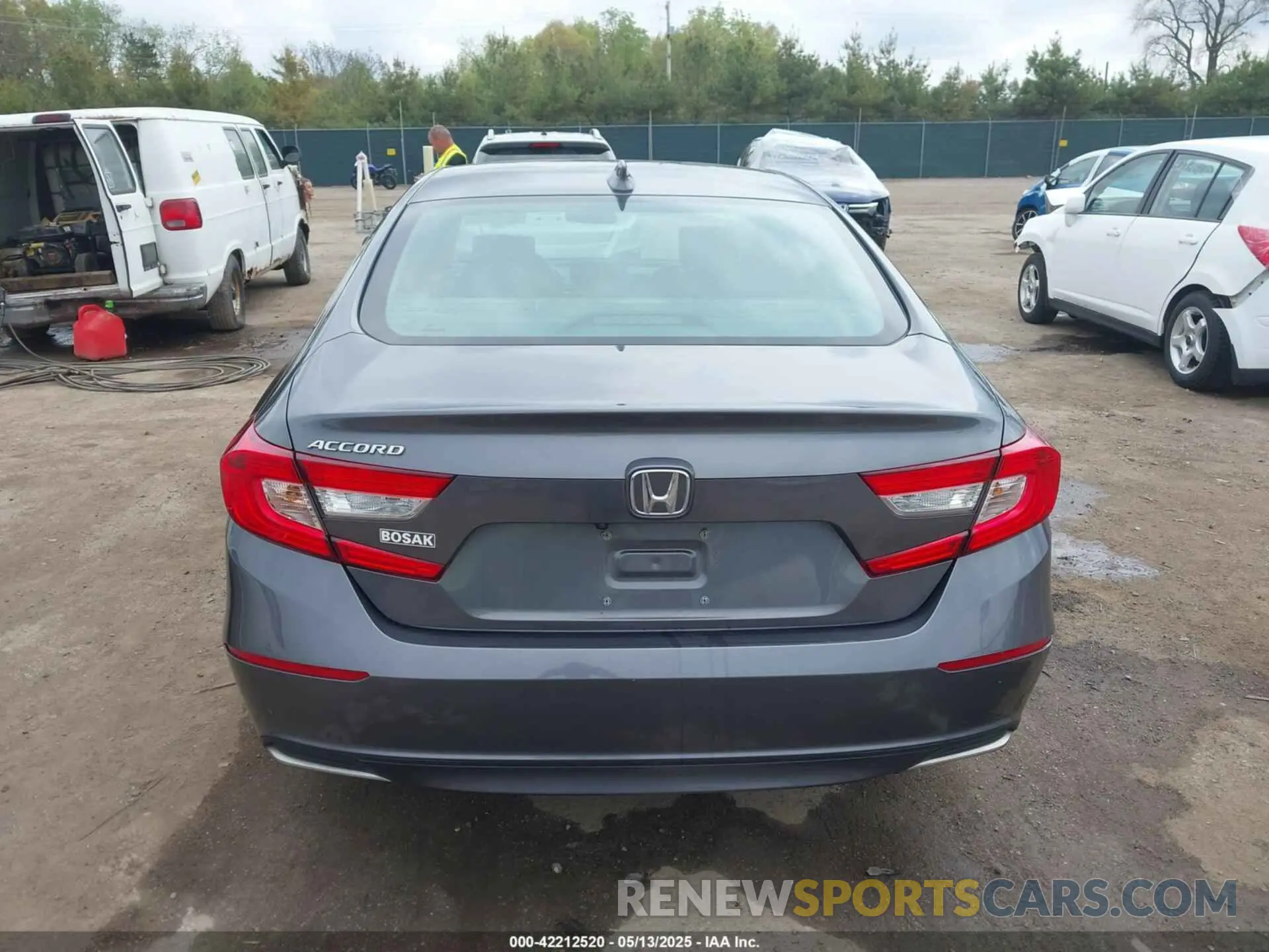 16 Photograph of a damaged car 1HGCV1F19LA081830 HONDA ACCORD 2020