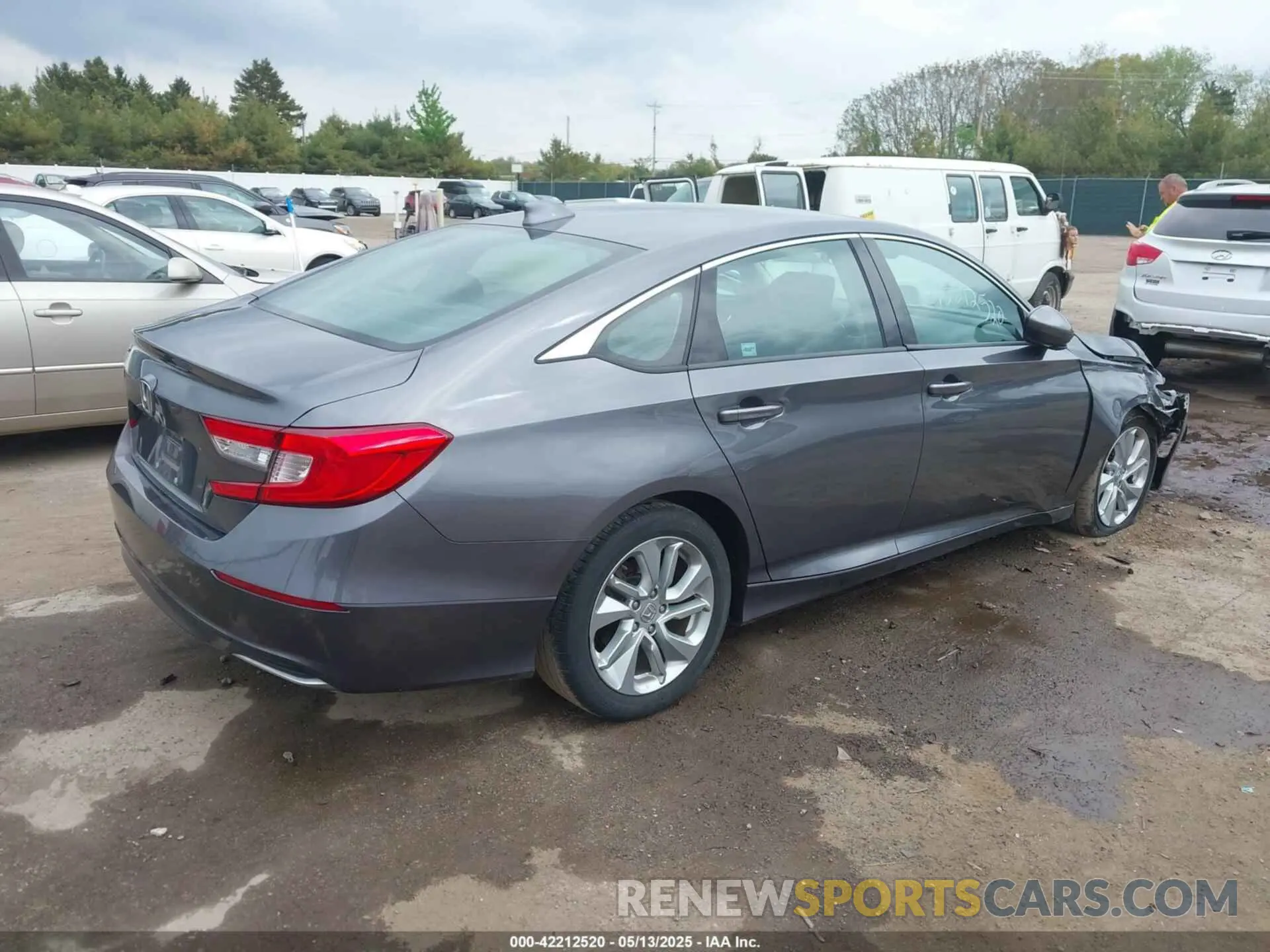 4 Photograph of a damaged car 1HGCV1F19LA081830 HONDA ACCORD 2020