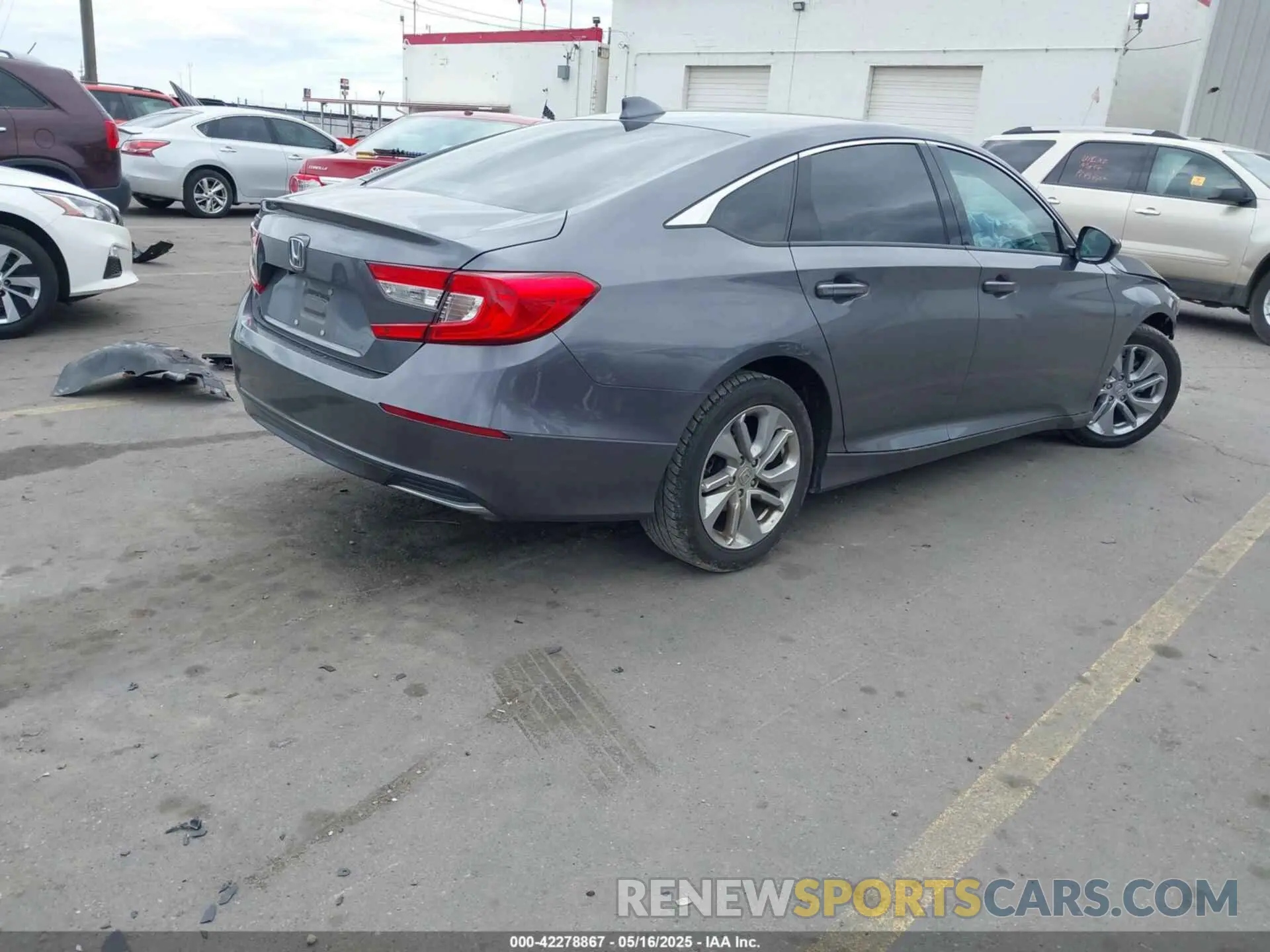 4 Photograph of a damaged car 1HGCV1F19LA082766 HONDA ACCORD 2020