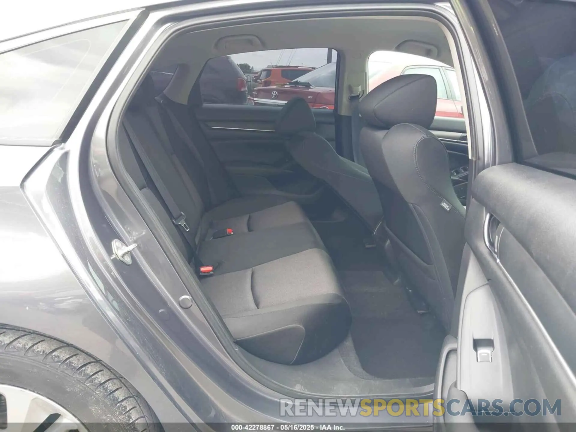 8 Photograph of a damaged car 1HGCV1F19LA082766 HONDA ACCORD 2020