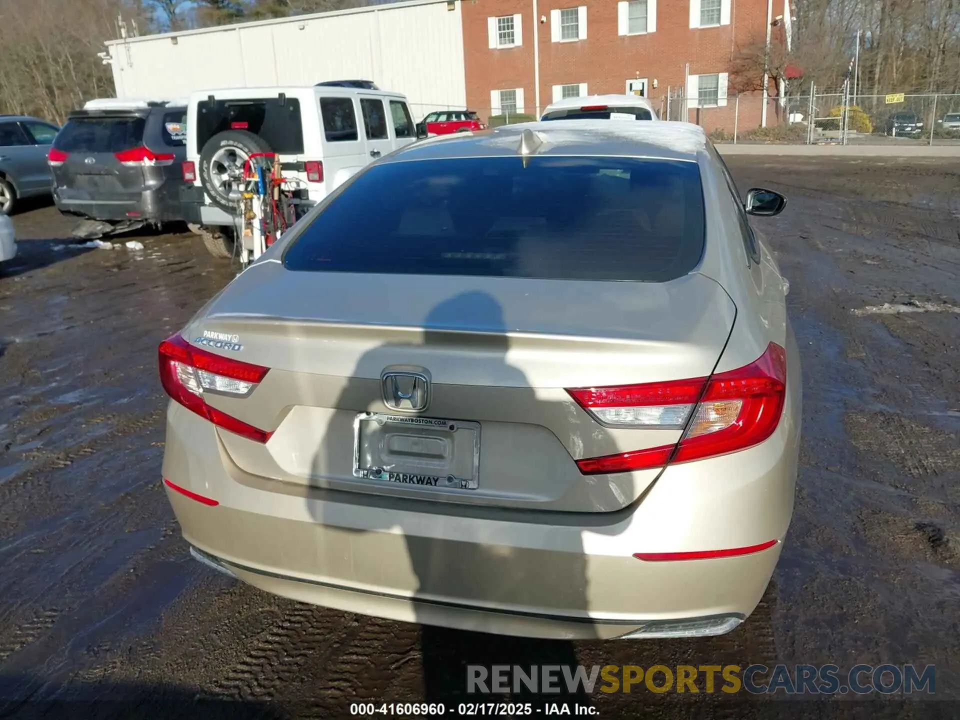 16 Фотография поврежденного автомобиля 1HGCV1F1XLA143171 HONDA ACCORD 2020