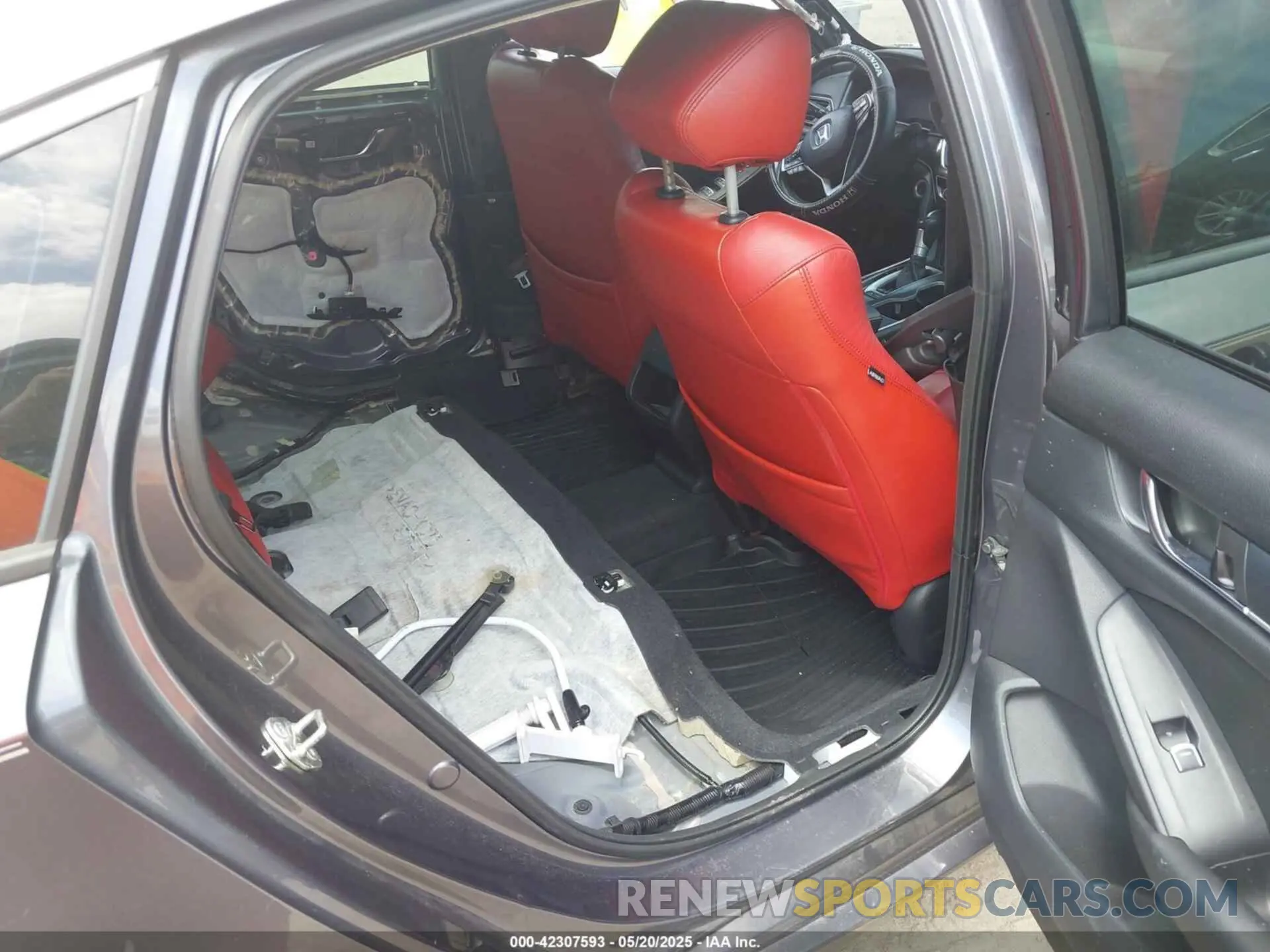 8 Photograph of a damaged car 1HGCV1F30LA075691 HONDA ACCORD 2020