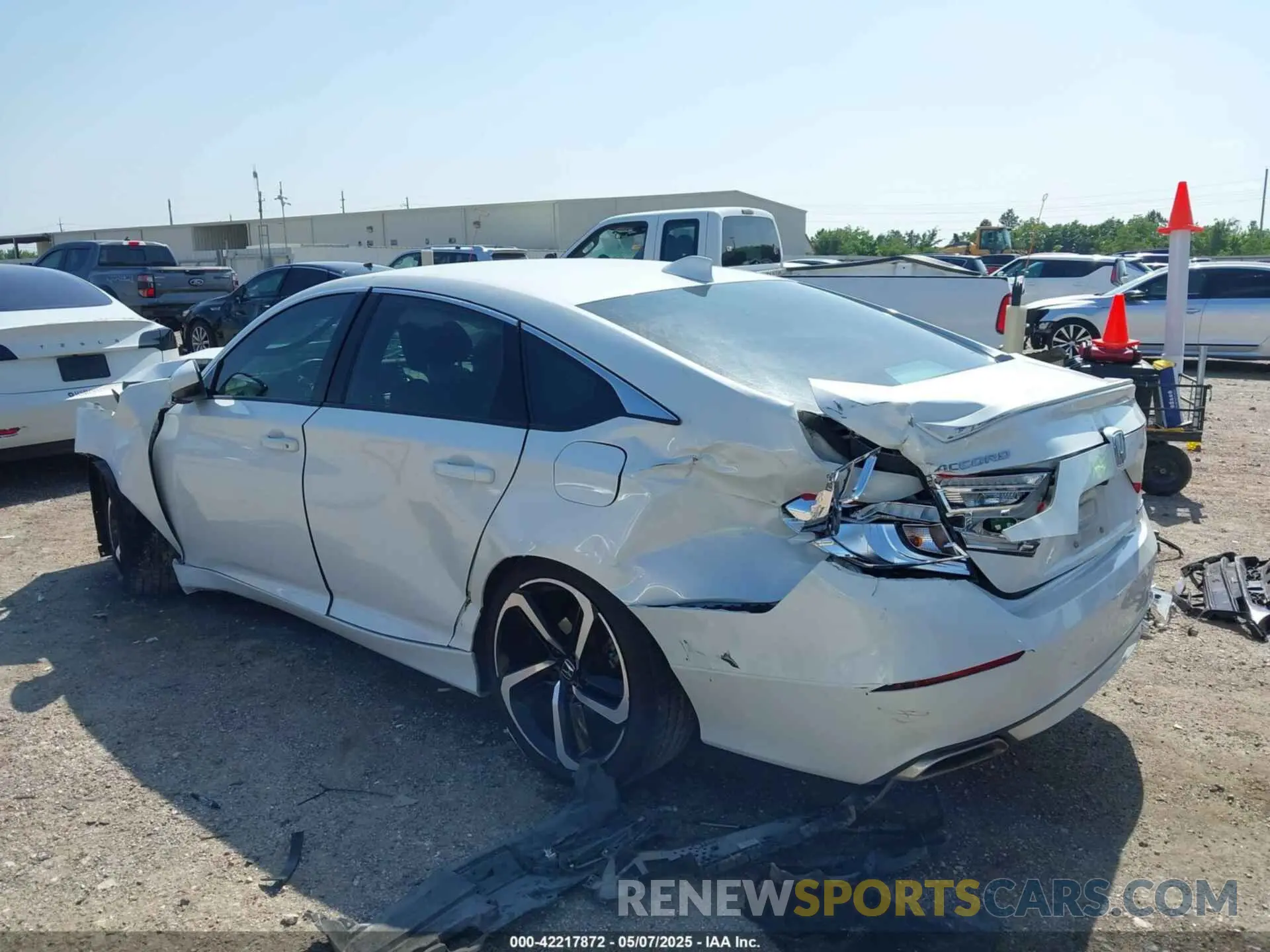 3 Photograph of a damaged car 1HGCV1F30LA147506 HONDA ACCORD 2020