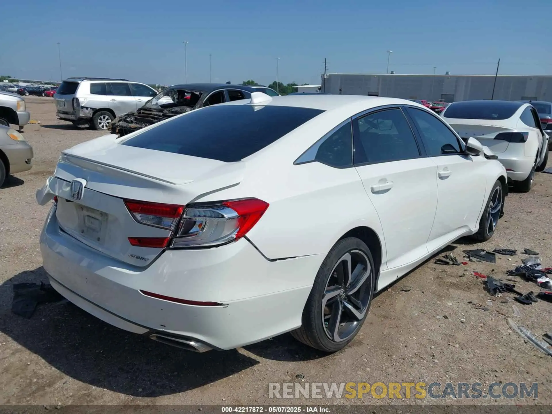 4 Photograph of a damaged car 1HGCV1F30LA147506 HONDA ACCORD 2020