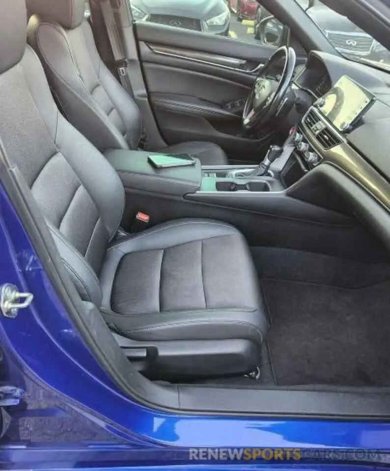 5 Photograph of a damaged car 1HGCV1F31LA082553 HONDA ACCORD 2020