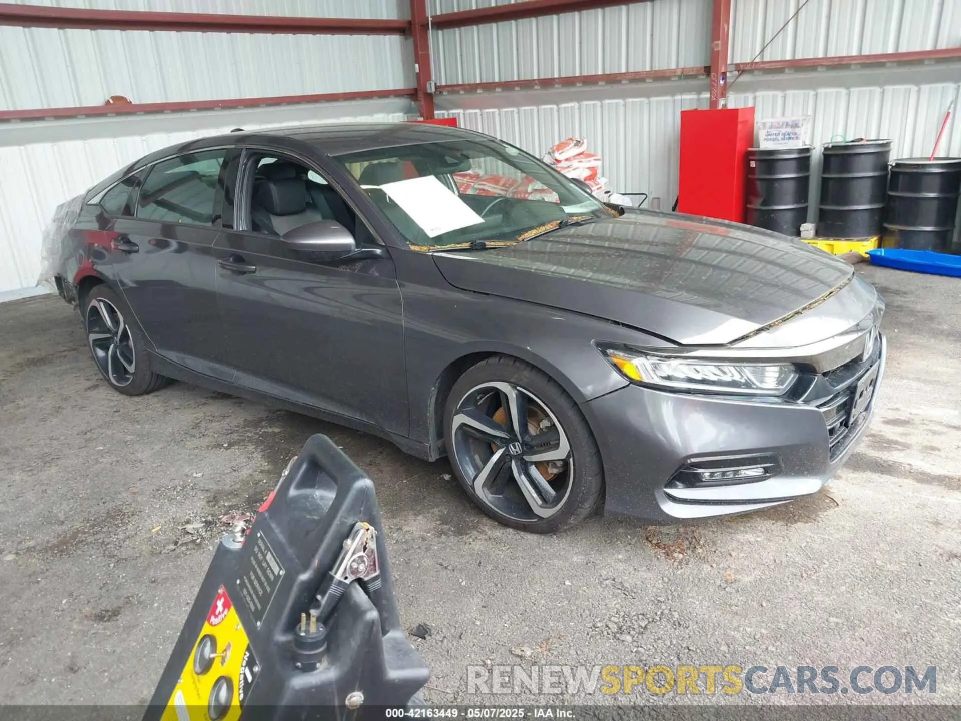 1 Photograph of a damaged car 1HGCV1F31LA098087 HONDA ACCORD 2020
