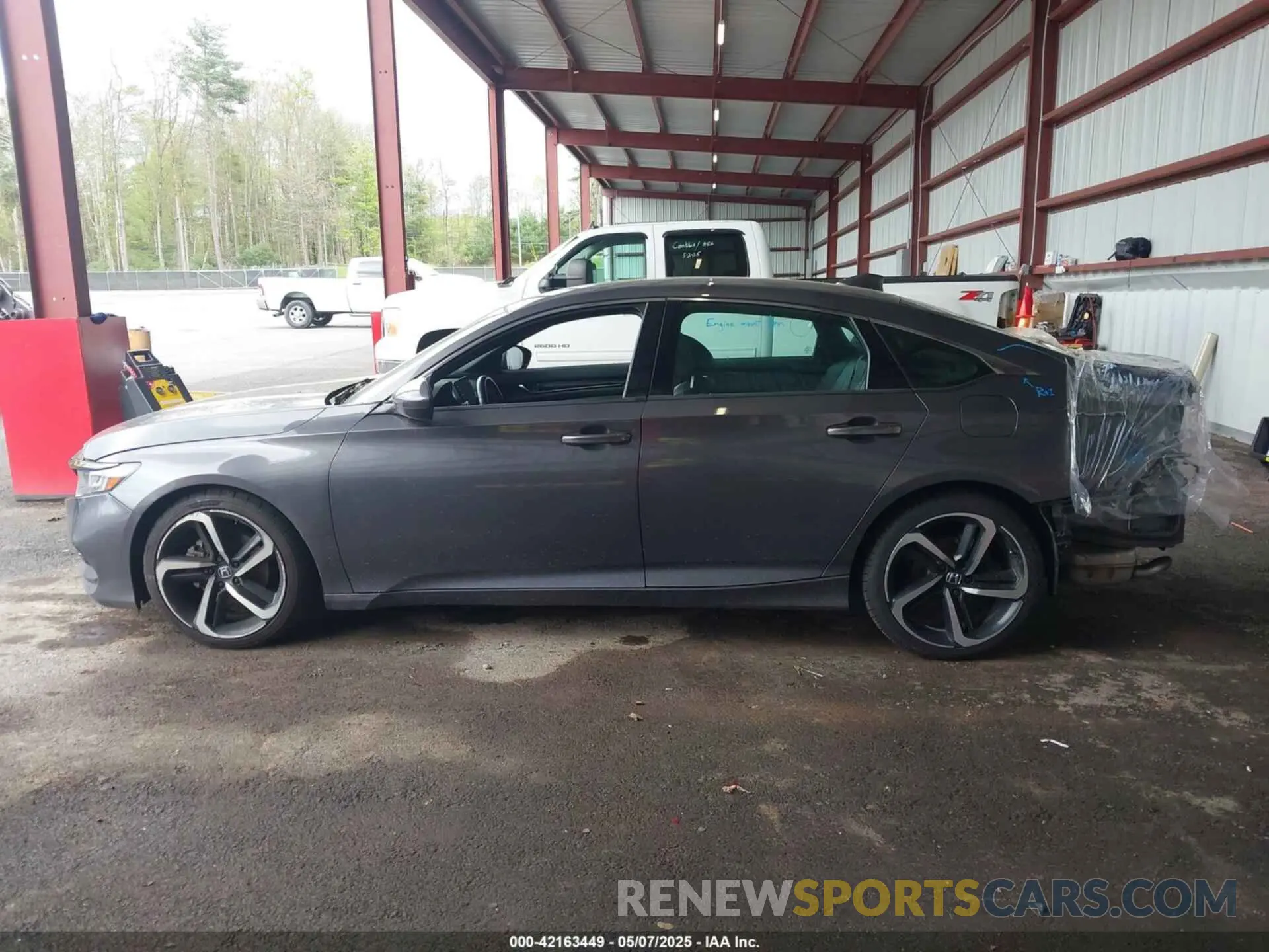 14 Photograph of a damaged car 1HGCV1F31LA098087 HONDA ACCORD 2020