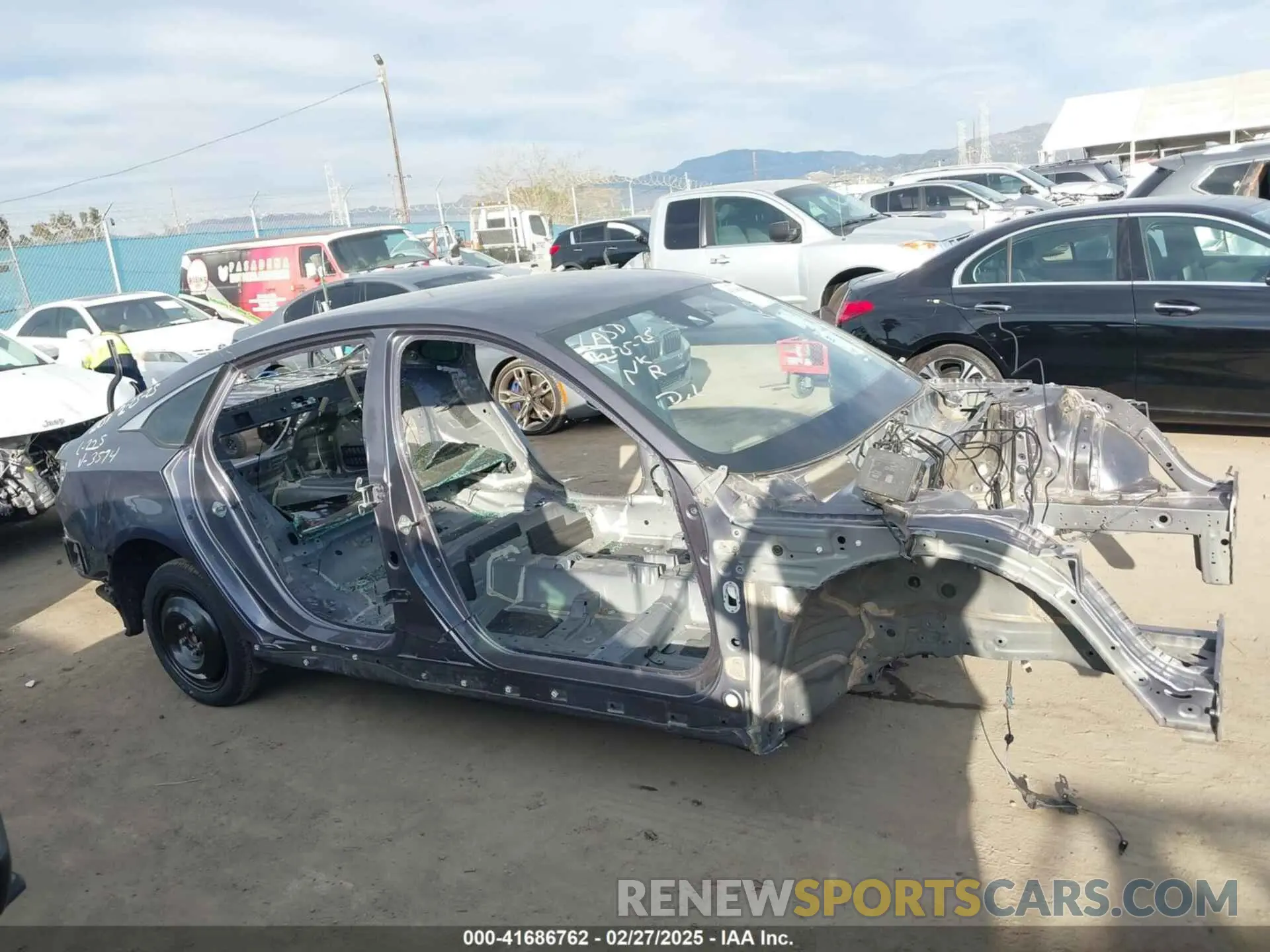 12 Фотография поврежденного автомобиля 1HGCV1F31LA113574 HONDA ACCORD 2020