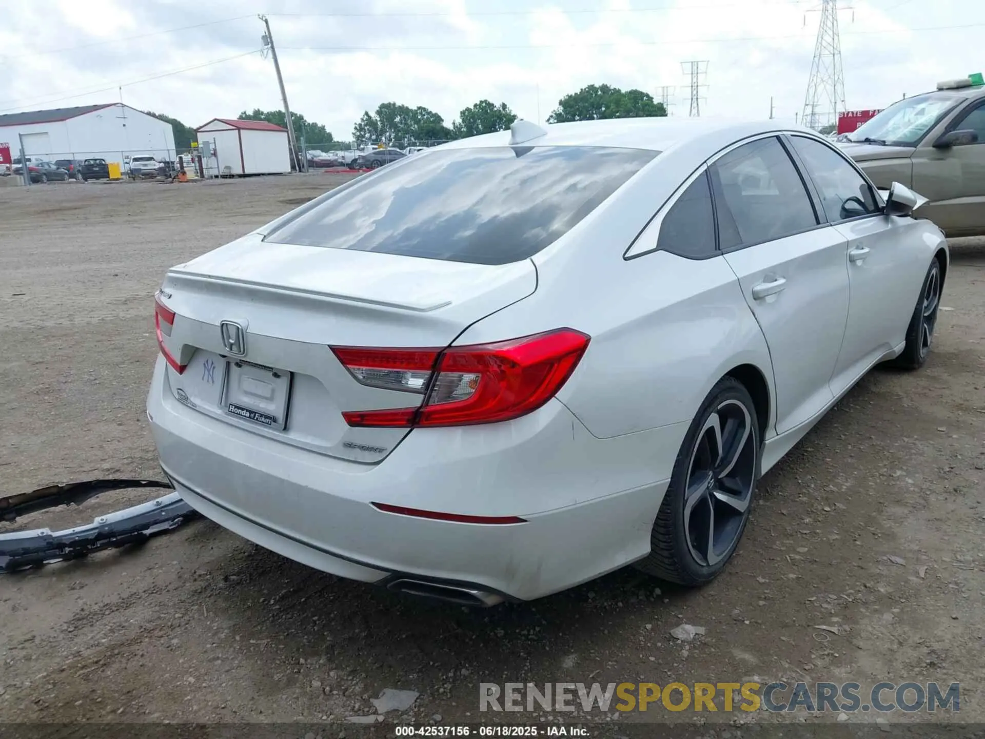 4 Фотография поврежденного автомобиля 1HGCV1F32LA006212 HONDA ACCORD 2020