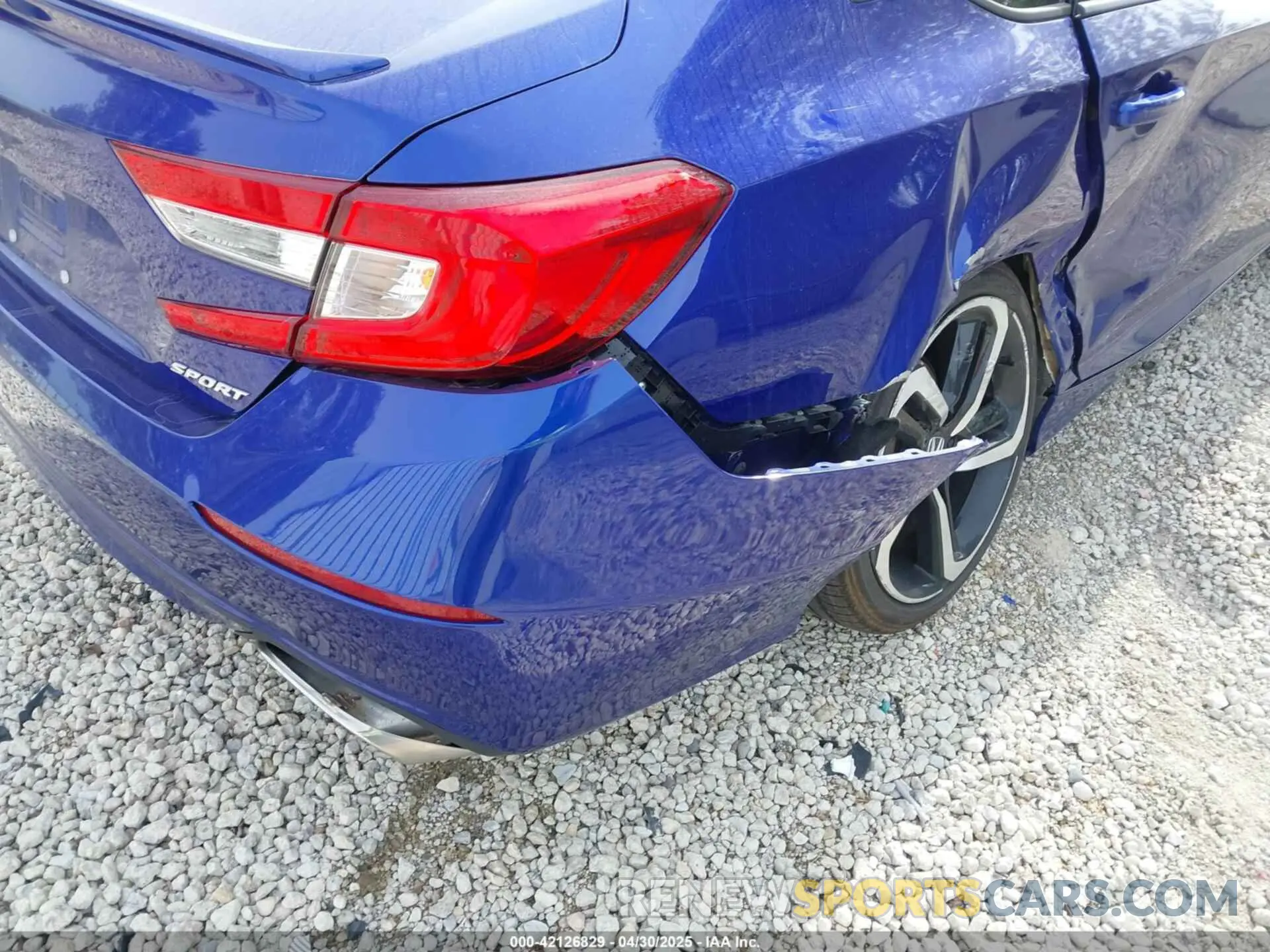 17 Фотография поврежденного автомобиля 1HGCV1F32LA032972 HONDA ACCORD 2020