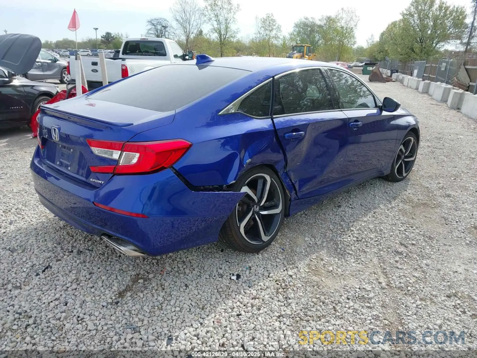 4 Фотография поврежденного автомобиля 1HGCV1F32LA032972 HONDA ACCORD 2020