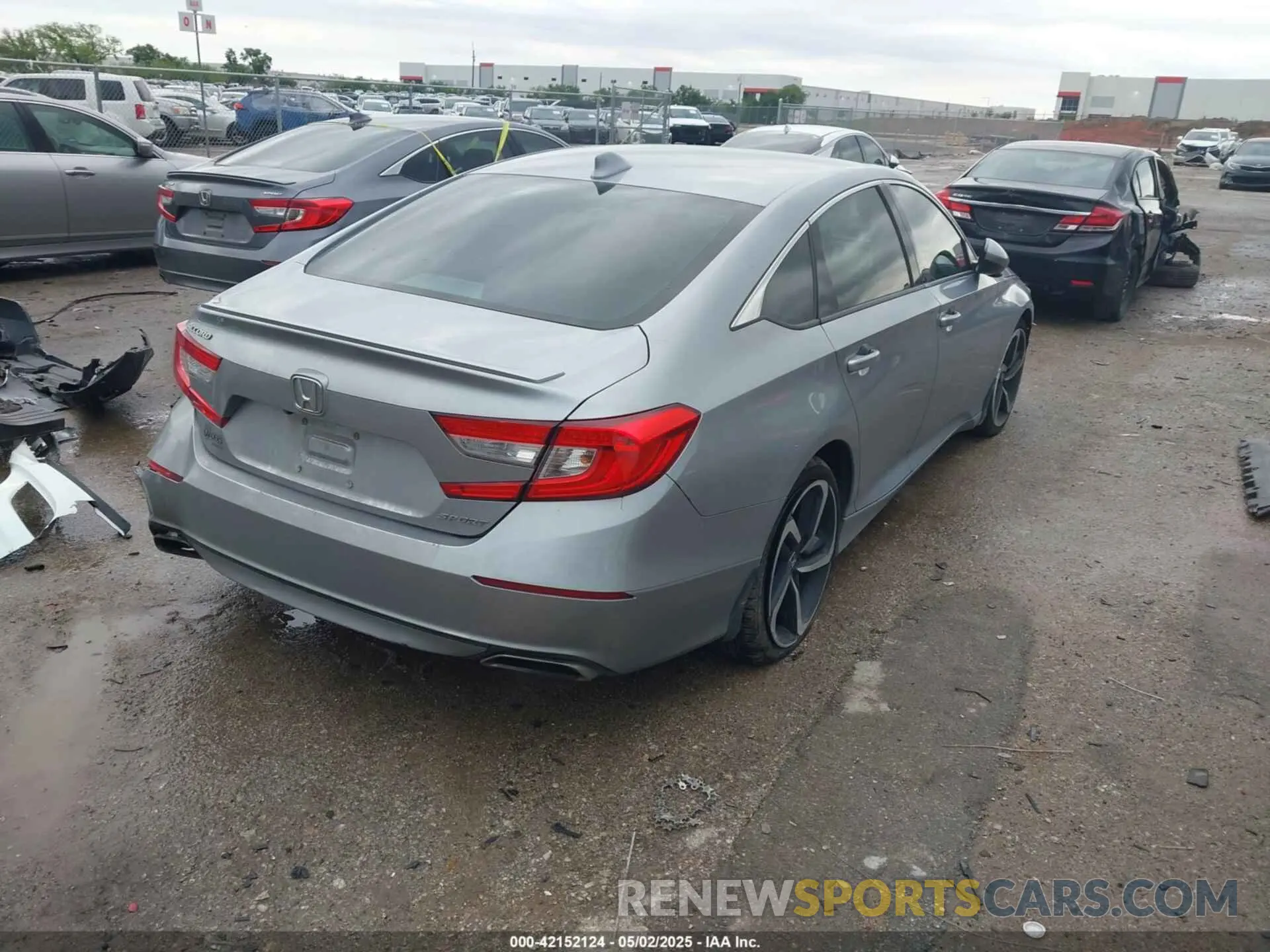 4 Фотография поврежденного автомобиля 1HGCV1F32LA072856 HONDA ACCORD 2020