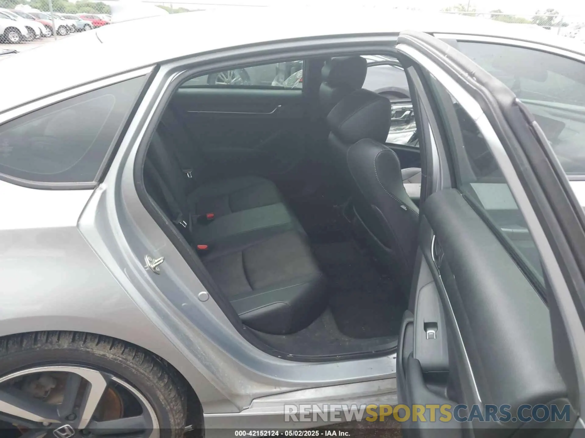 8 Фотография поврежденного автомобиля 1HGCV1F32LA072856 HONDA ACCORD 2020