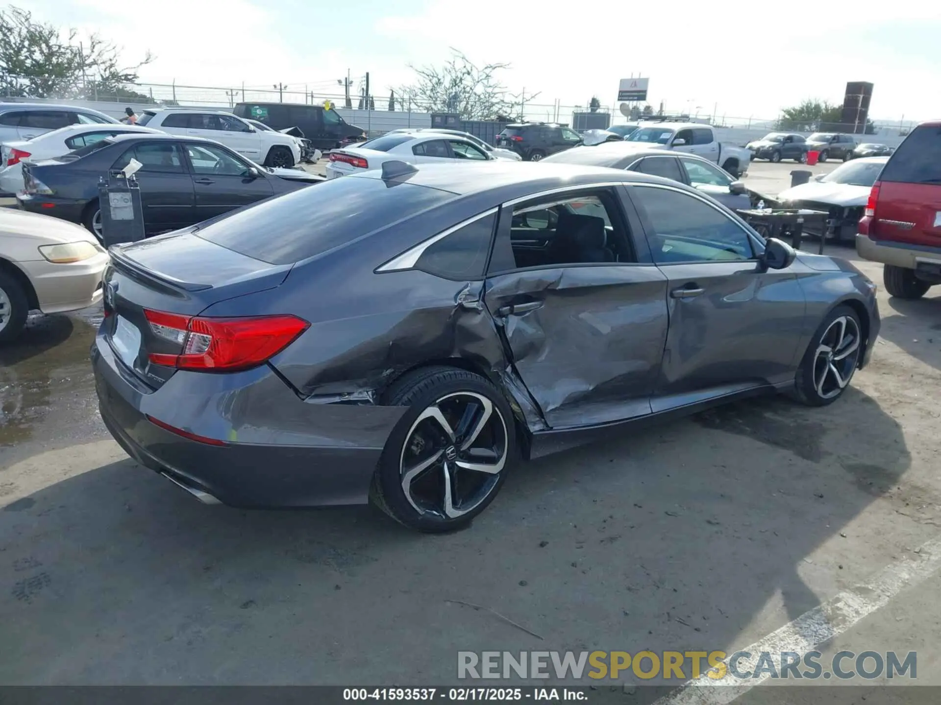 4 Фотография поврежденного автомобиля 1HGCV1F32LA091701 HONDA ACCORD 2020