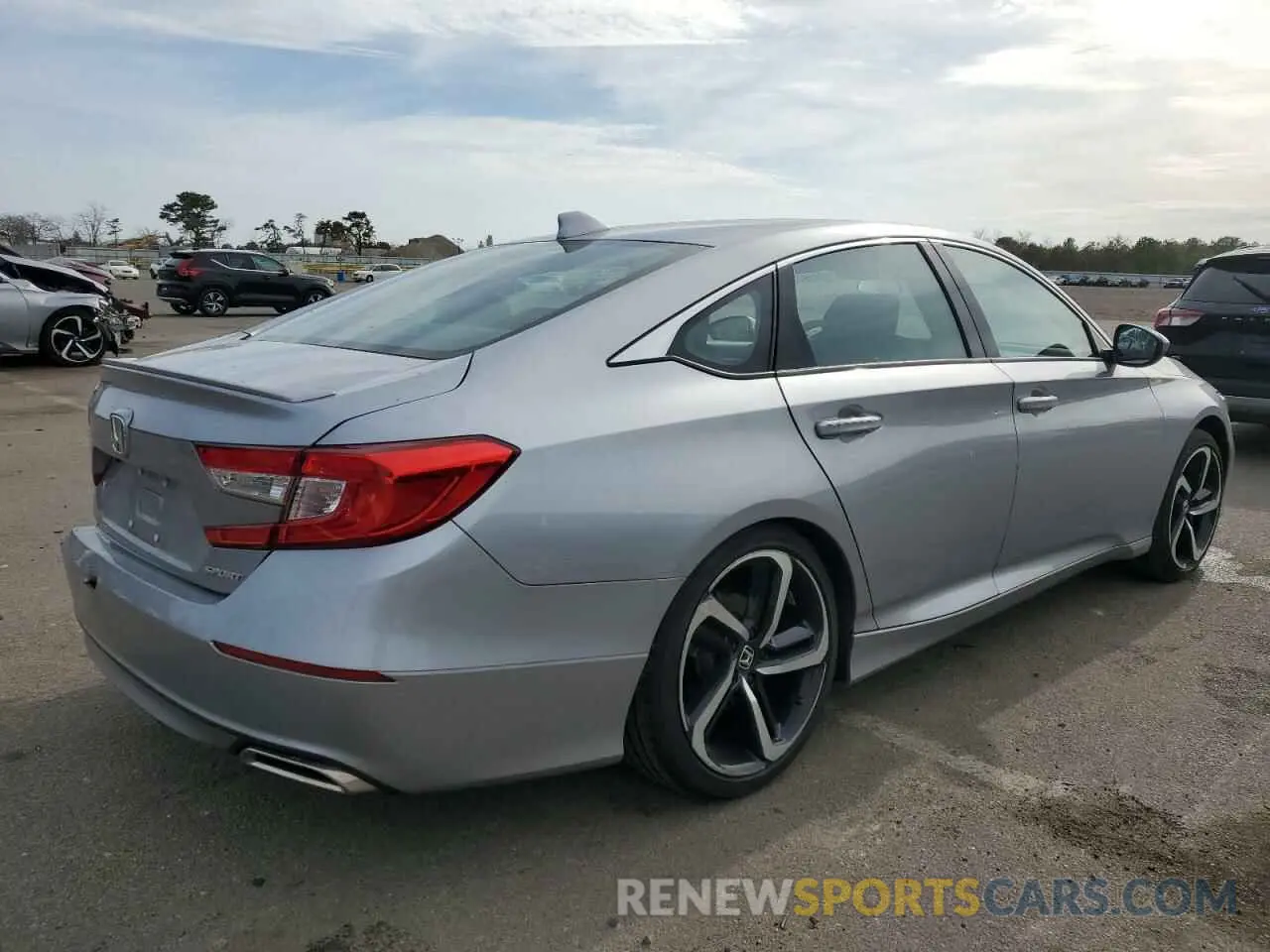 3 Фотография поврежденного автомобиля 1HGCV1F32LA144624 HONDA ACCORD 2020