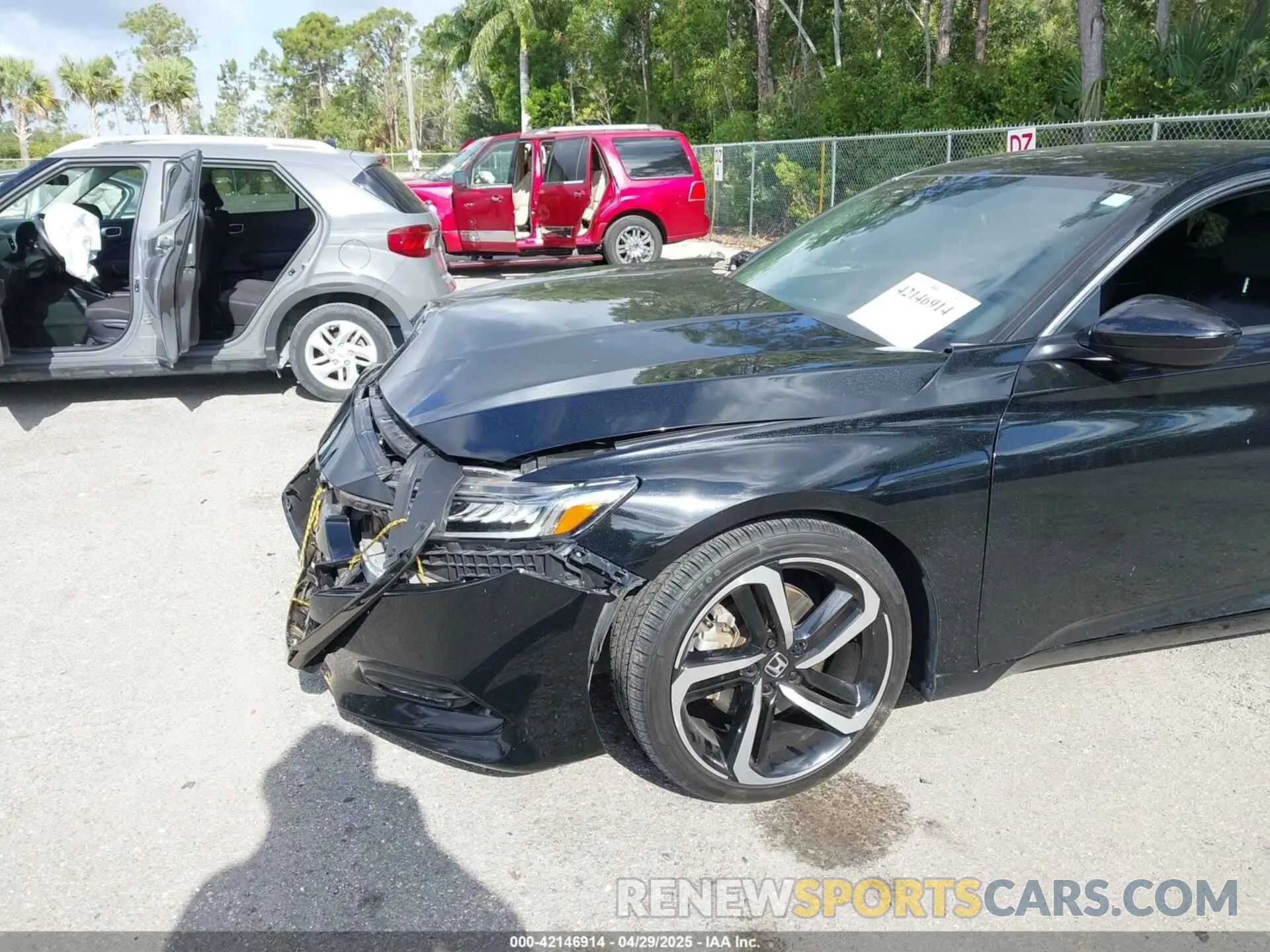 6 Photograph of a damaged car 1HGCV1F33LA082182 HONDA ACCORD 2020