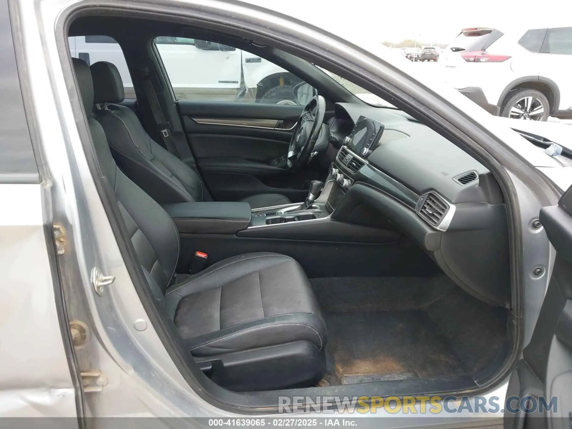 5 Фотография поврежденного автомобиля 1HGCV1F33LA101670 HONDA ACCORD 2020