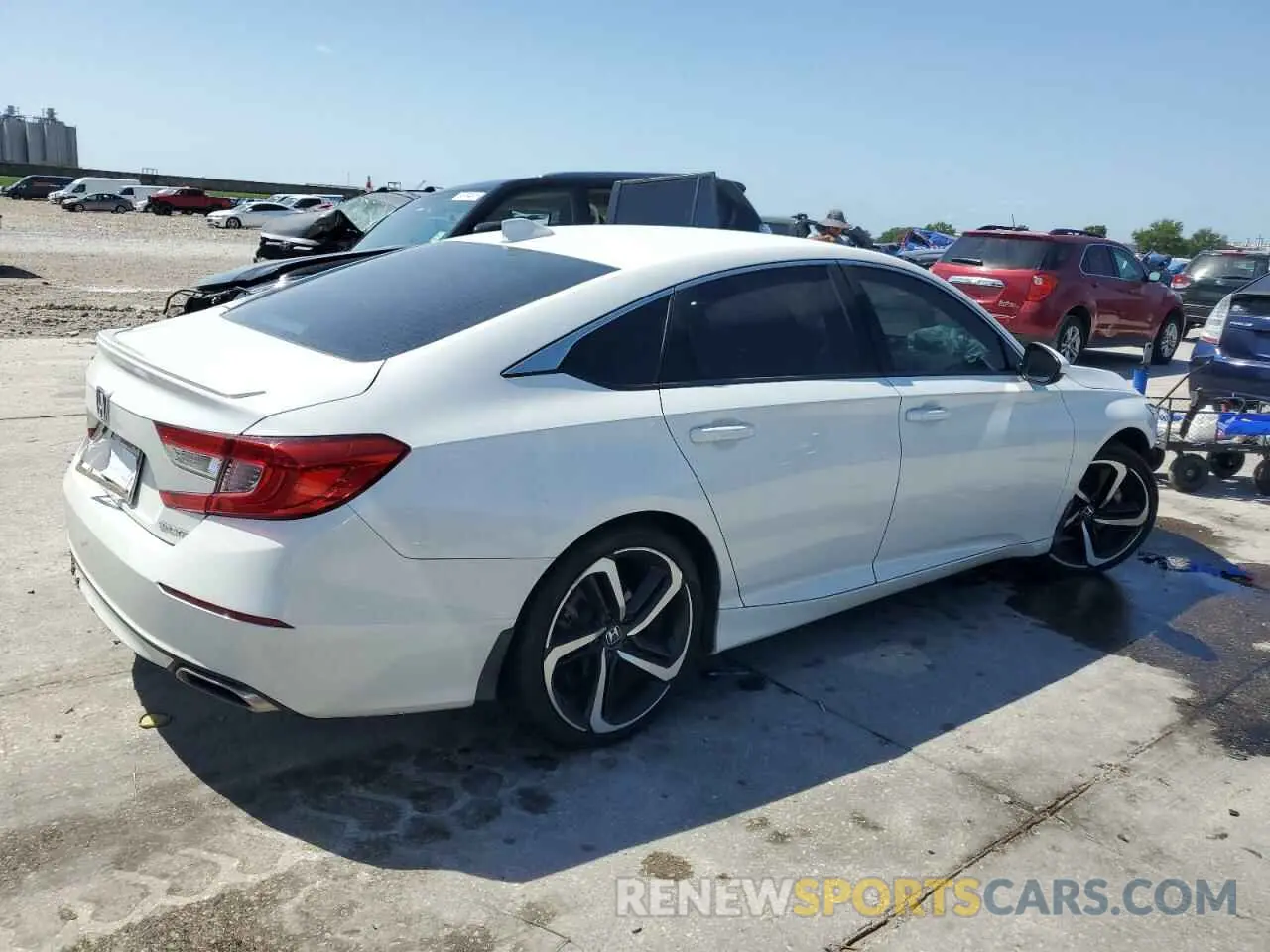 3 Фотография поврежденного автомобиля 1HGCV1F33LA136712 HONDA ACCORD 2020