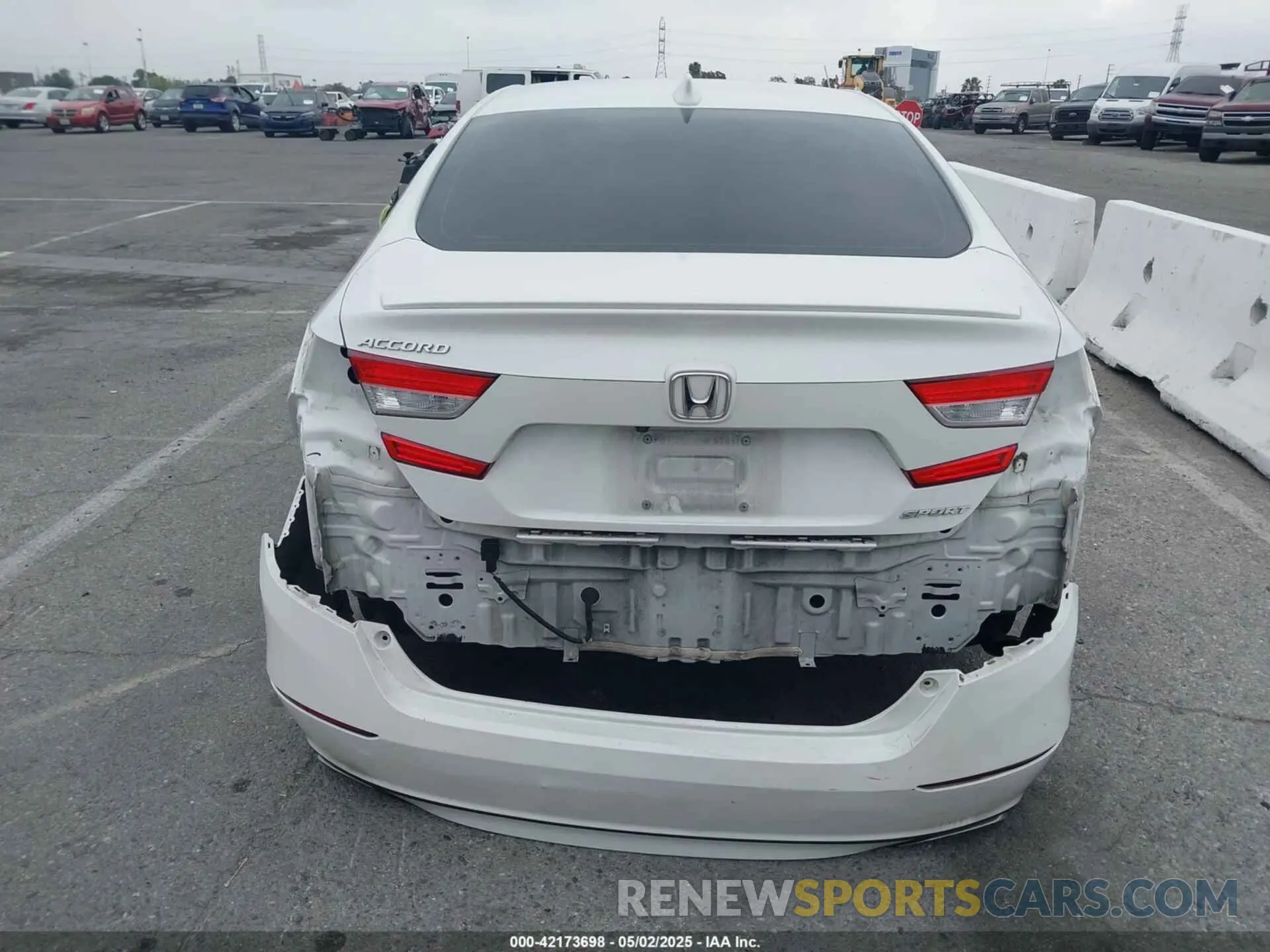 17 Фотография поврежденного автомобиля 1HGCV1F34LA090257 HONDA ACCORD 2020