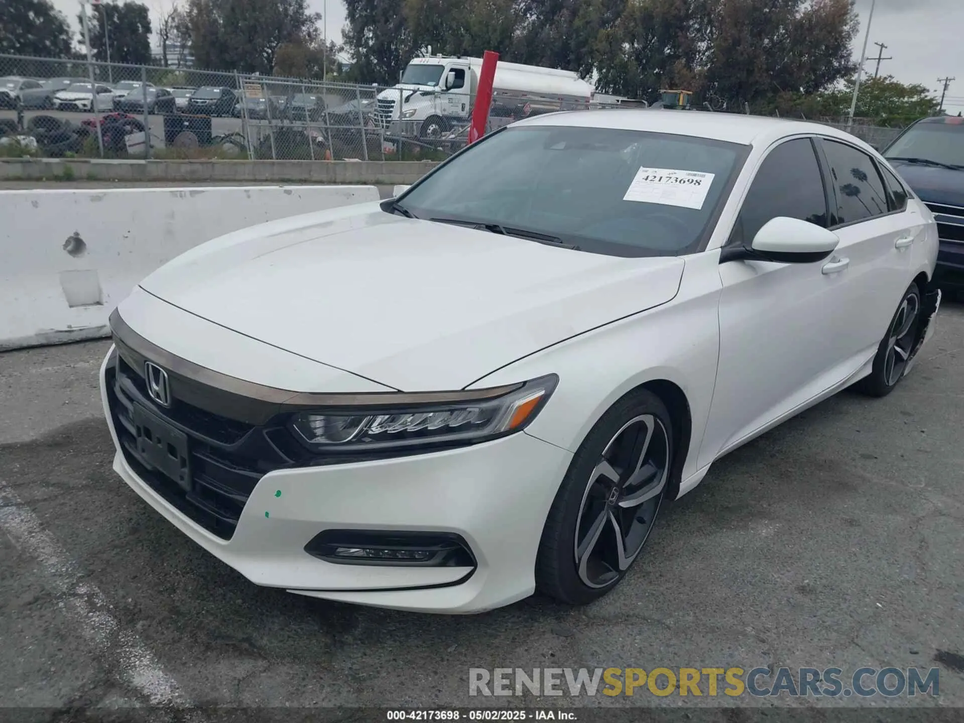 2 Фотография поврежденного автомобиля 1HGCV1F34LA090257 HONDA ACCORD 2020
