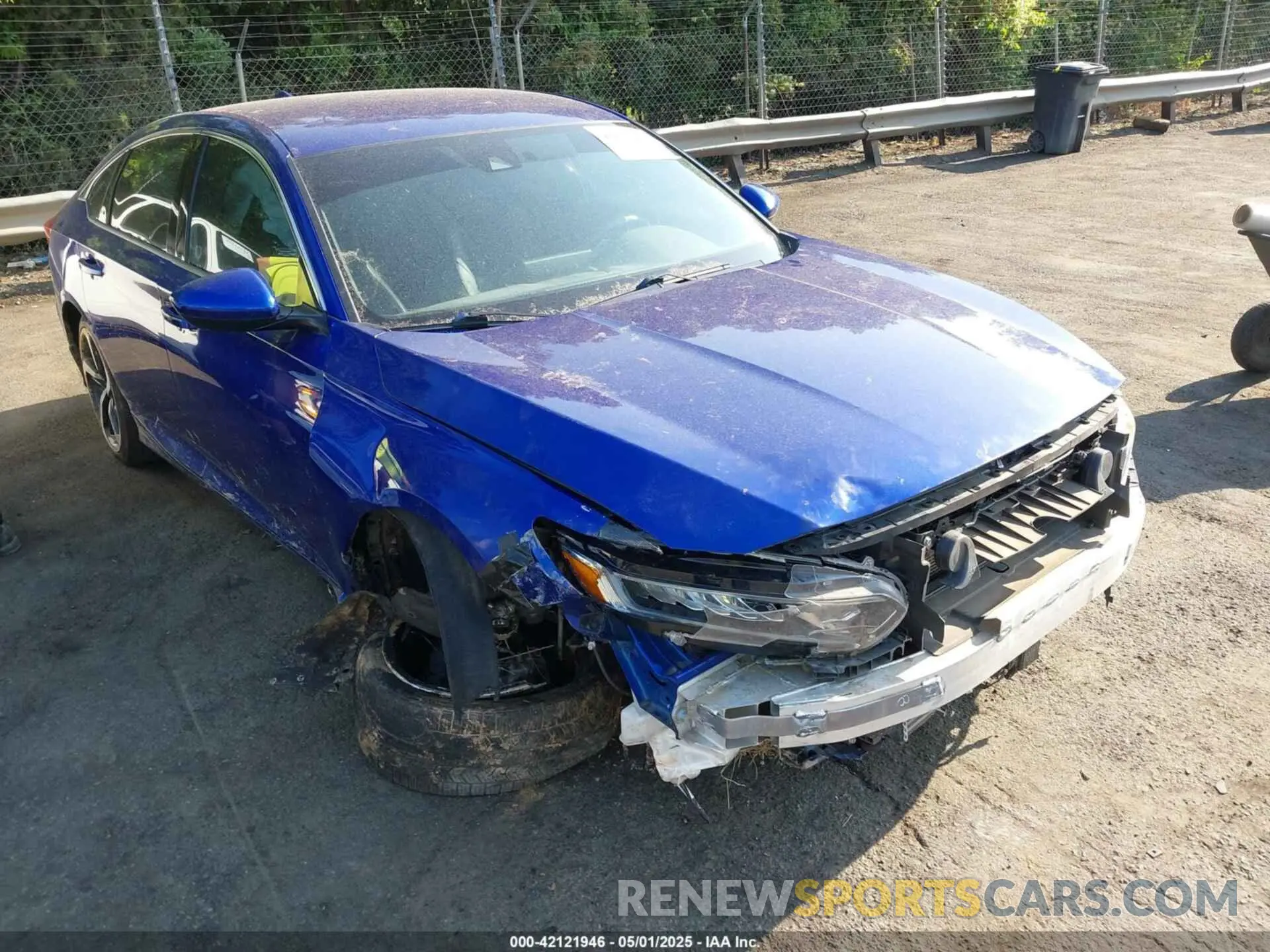 1 Photograph of a damaged car 1HGCV1F35LA015048 HONDA ACCORD 2020