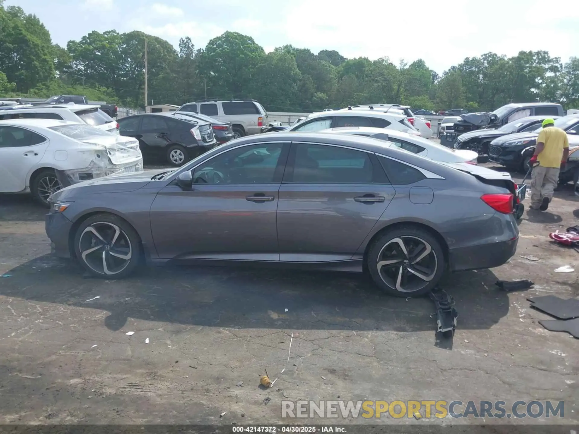 13 Photograph of a damaged car 1HGCV1F35LA072088 HONDA ACCORD 2020