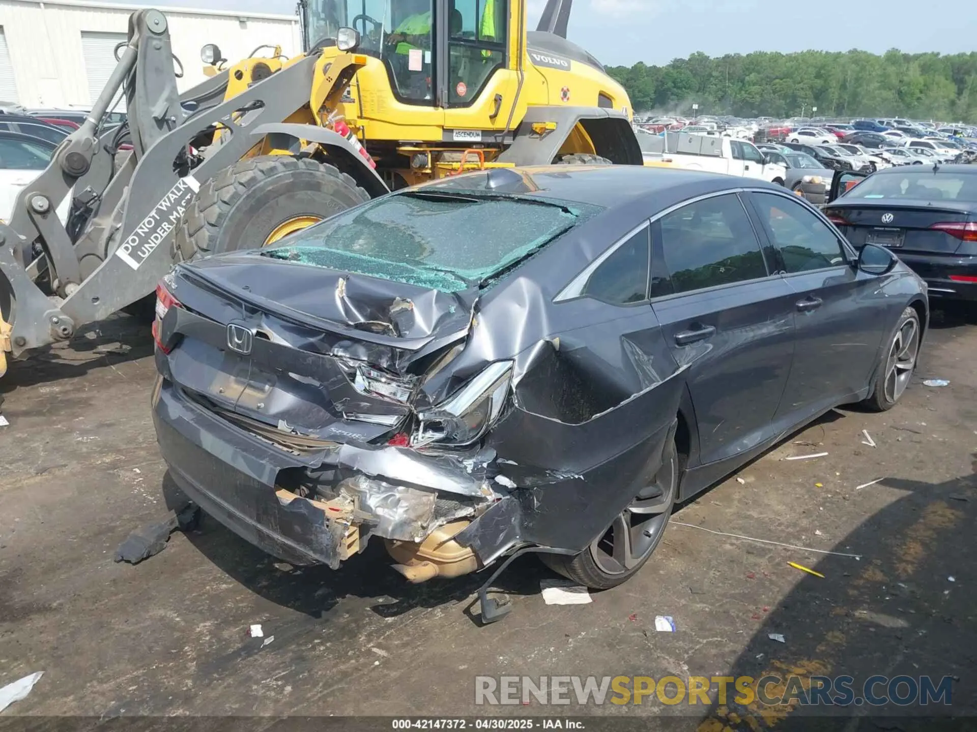 6 Photograph of a damaged car 1HGCV1F35LA072088 HONDA ACCORD 2020