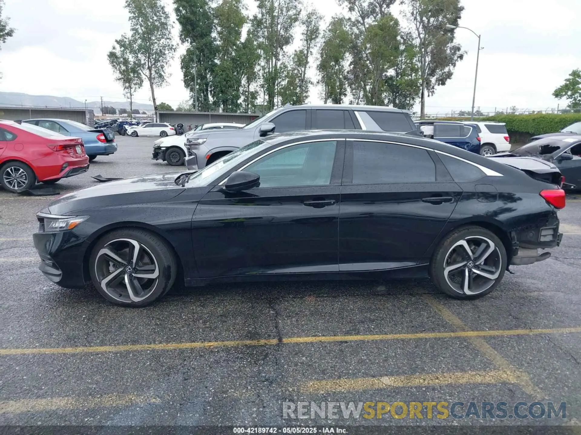 15 Photograph of a damaged car 1HGCV1F35LA103274 HONDA ACCORD 2020