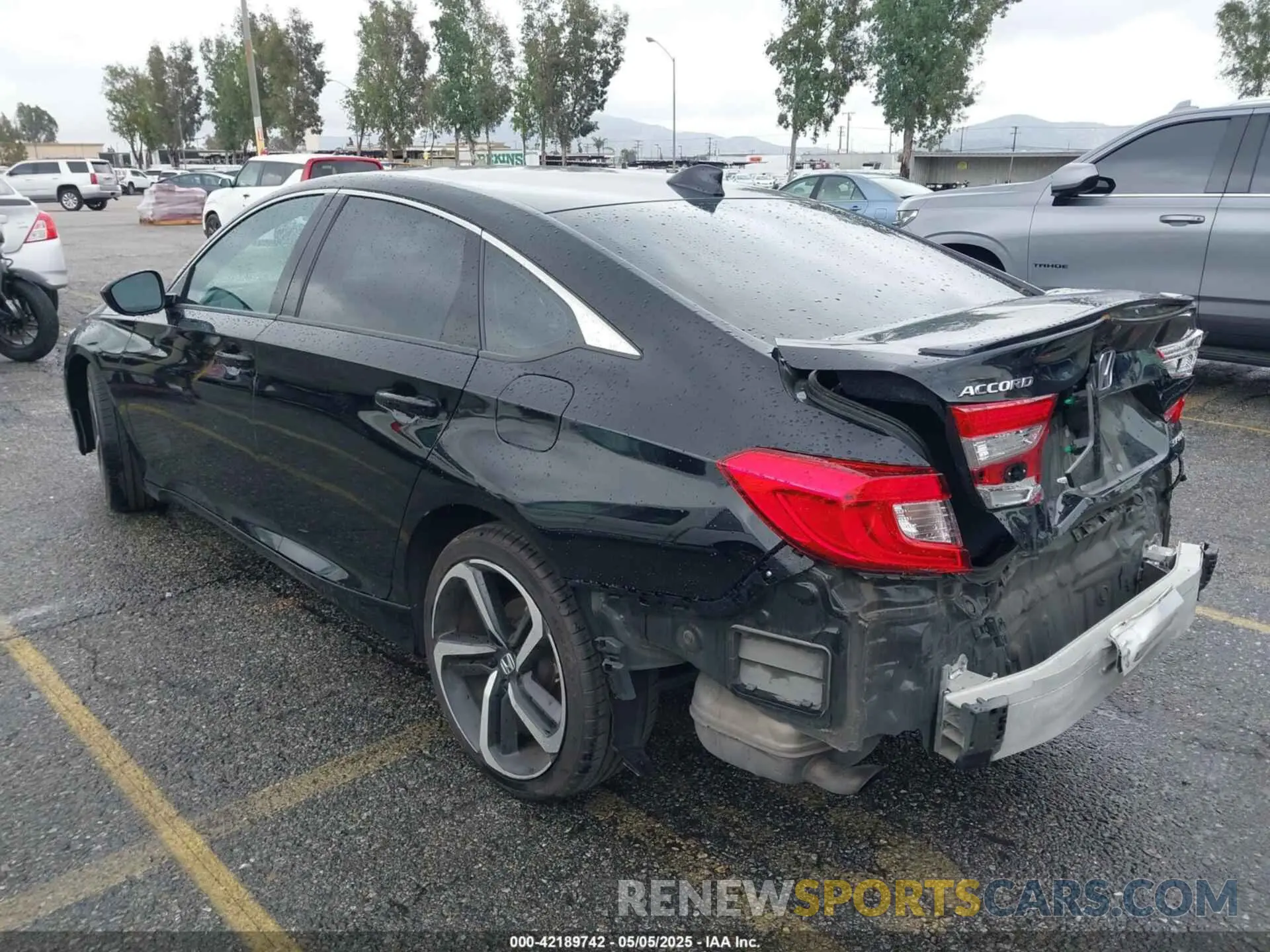 3 Photograph of a damaged car 1HGCV1F35LA103274 HONDA ACCORD 2020