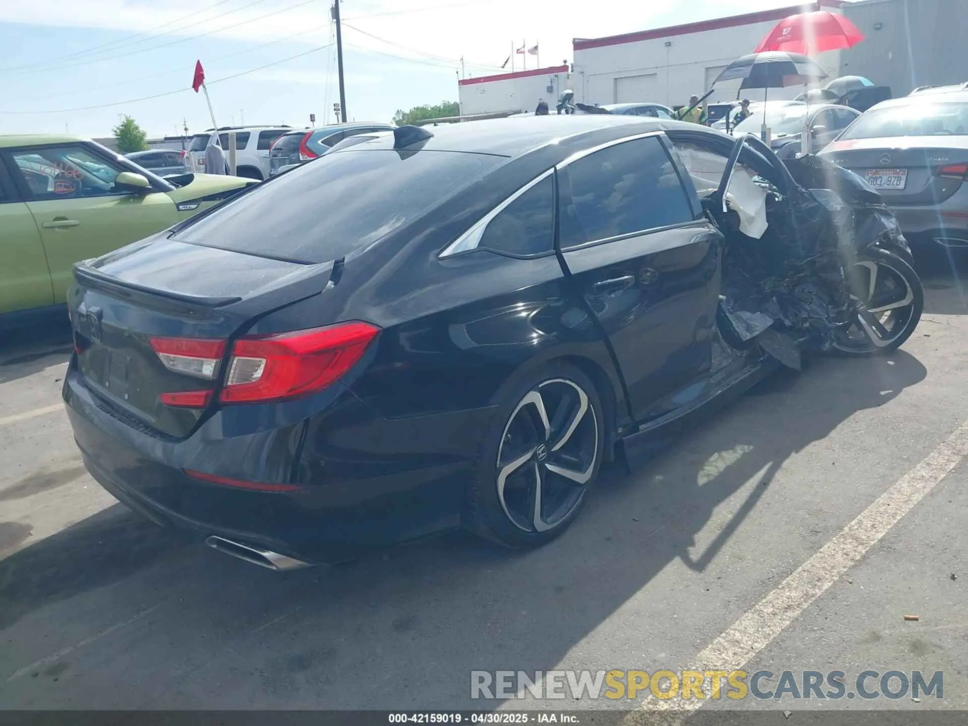 4 Фотография поврежденного автомобиля 1HGCV1F35LA123105 HONDA ACCORD 2020