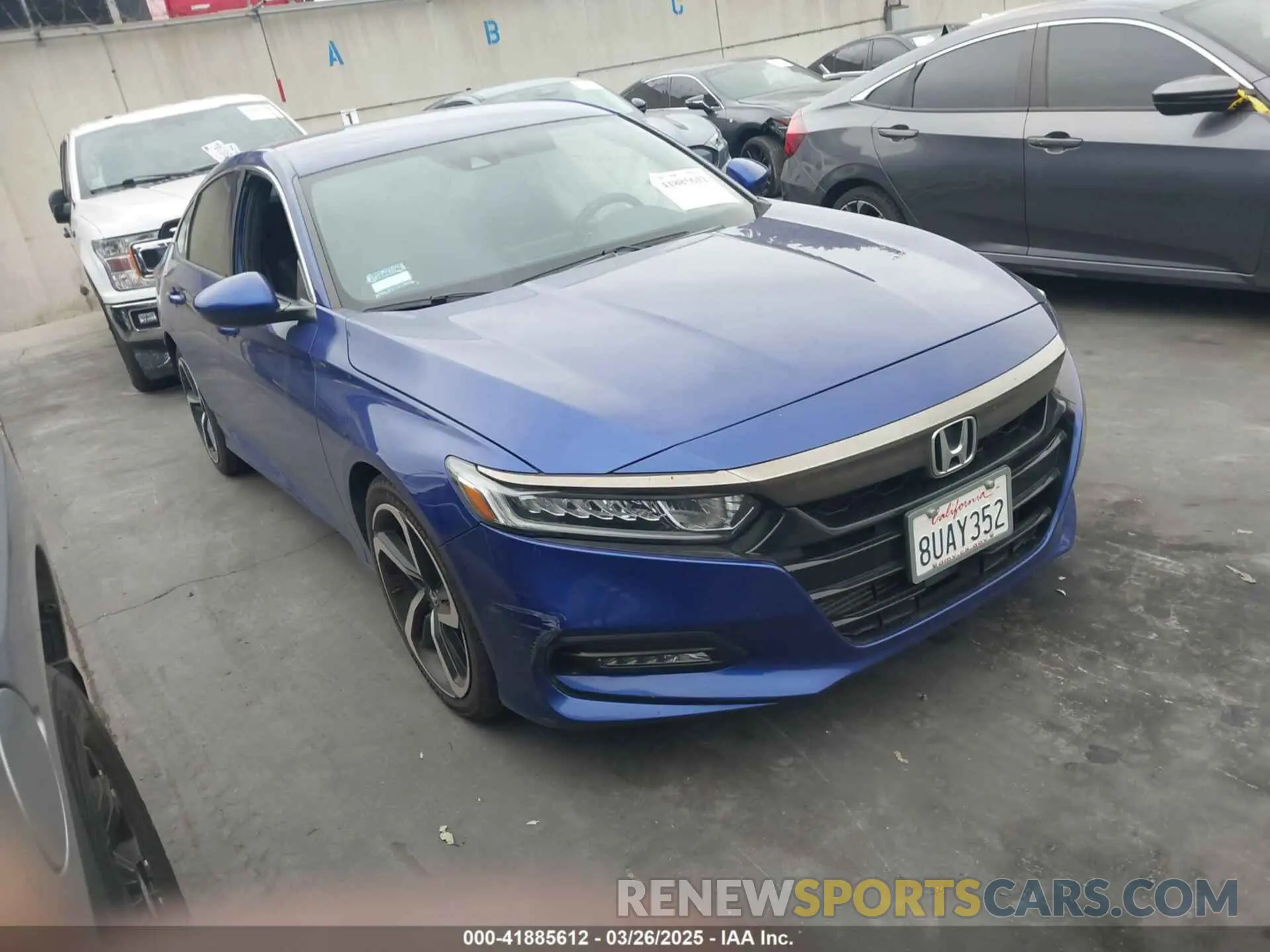 1 Фотография поврежденного автомобиля 1HGCV1F35LA123752 HONDA ACCORD 2020