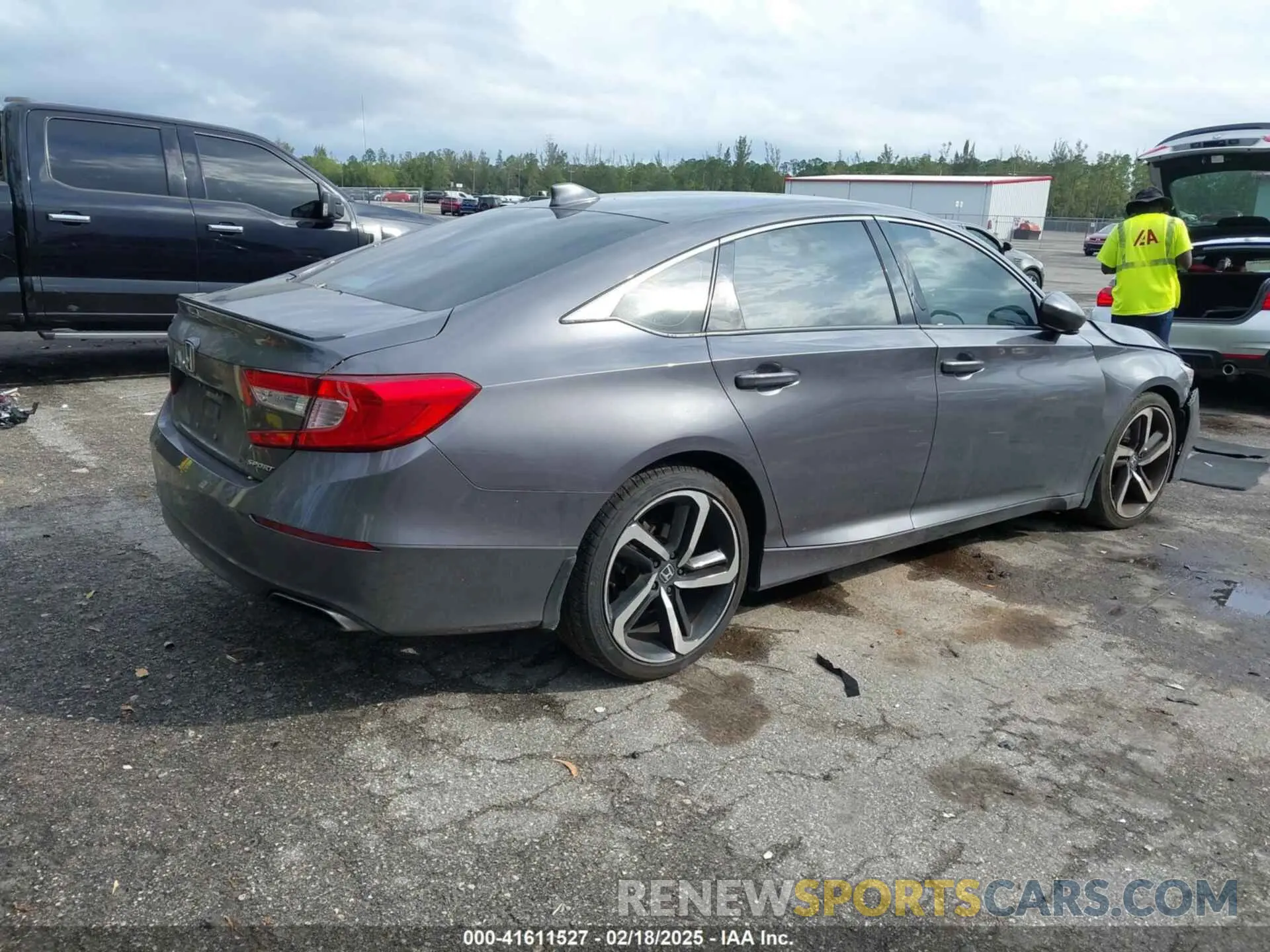 4 Фотография поврежденного автомобиля 1HGCV1F35LA134539 HONDA ACCORD 2020
