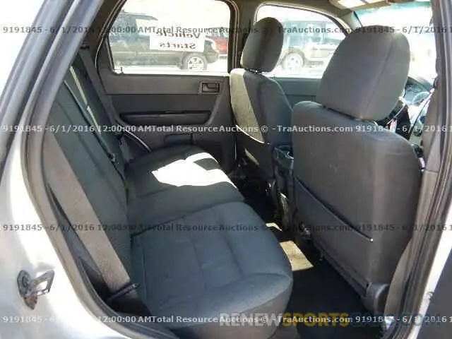 6 Photograph of a damaged car 1HGCV1F36LA010439 HONDA ACCORD 2020