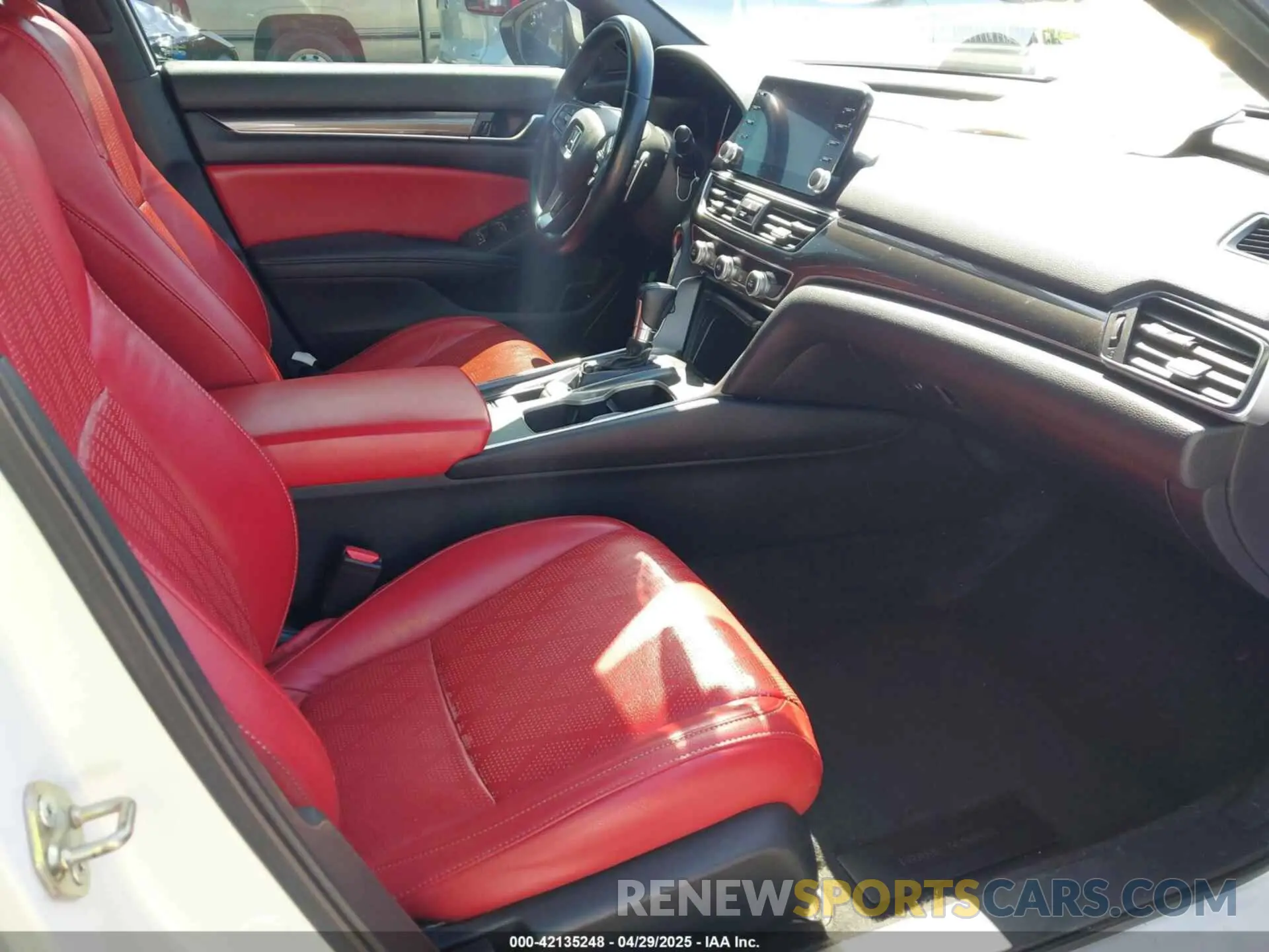 5 Фотография поврежденного автомобиля 1HGCV1F36LA023210 HONDA ACCORD 2020
