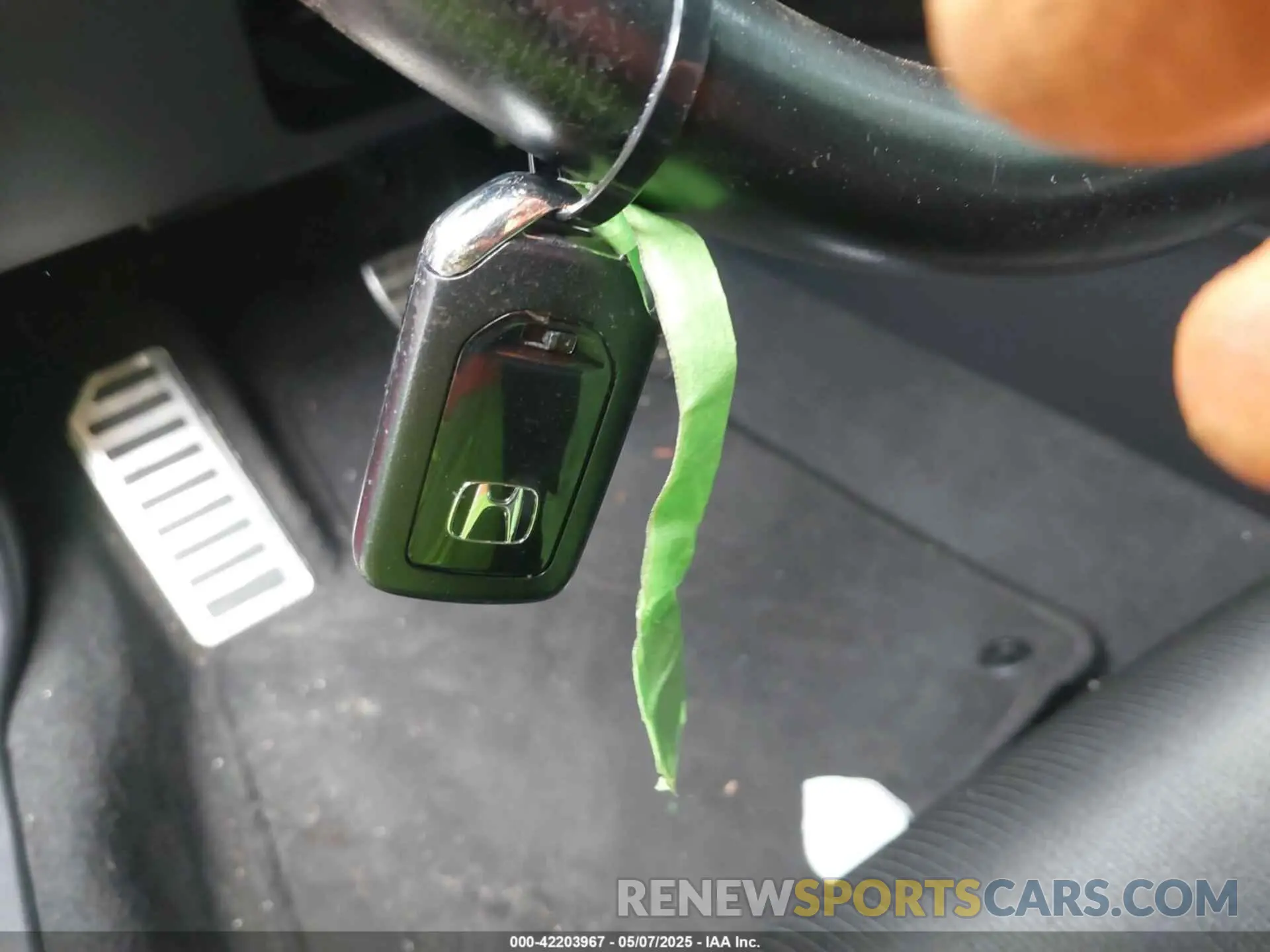 11 Photograph of a damaged car 1HGCV1F36LA065019 HONDA ACCORD 2020